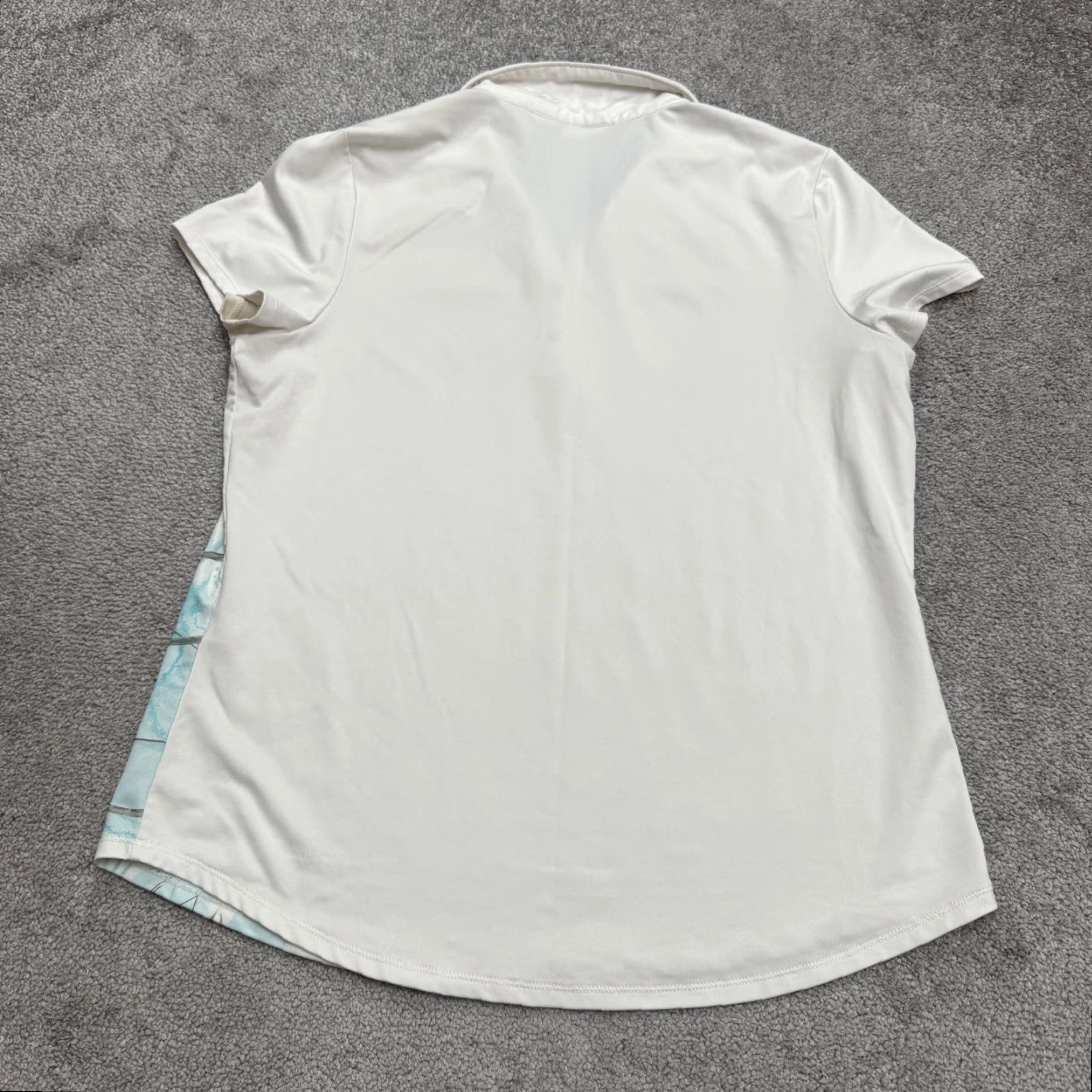 Vintage Chico's Polo Shirt Womens 1 Medium White Abstract Zenergy Casual Polo Shirt Size XS / US 0-2 / IT 36-38 - 2 Thumbnail