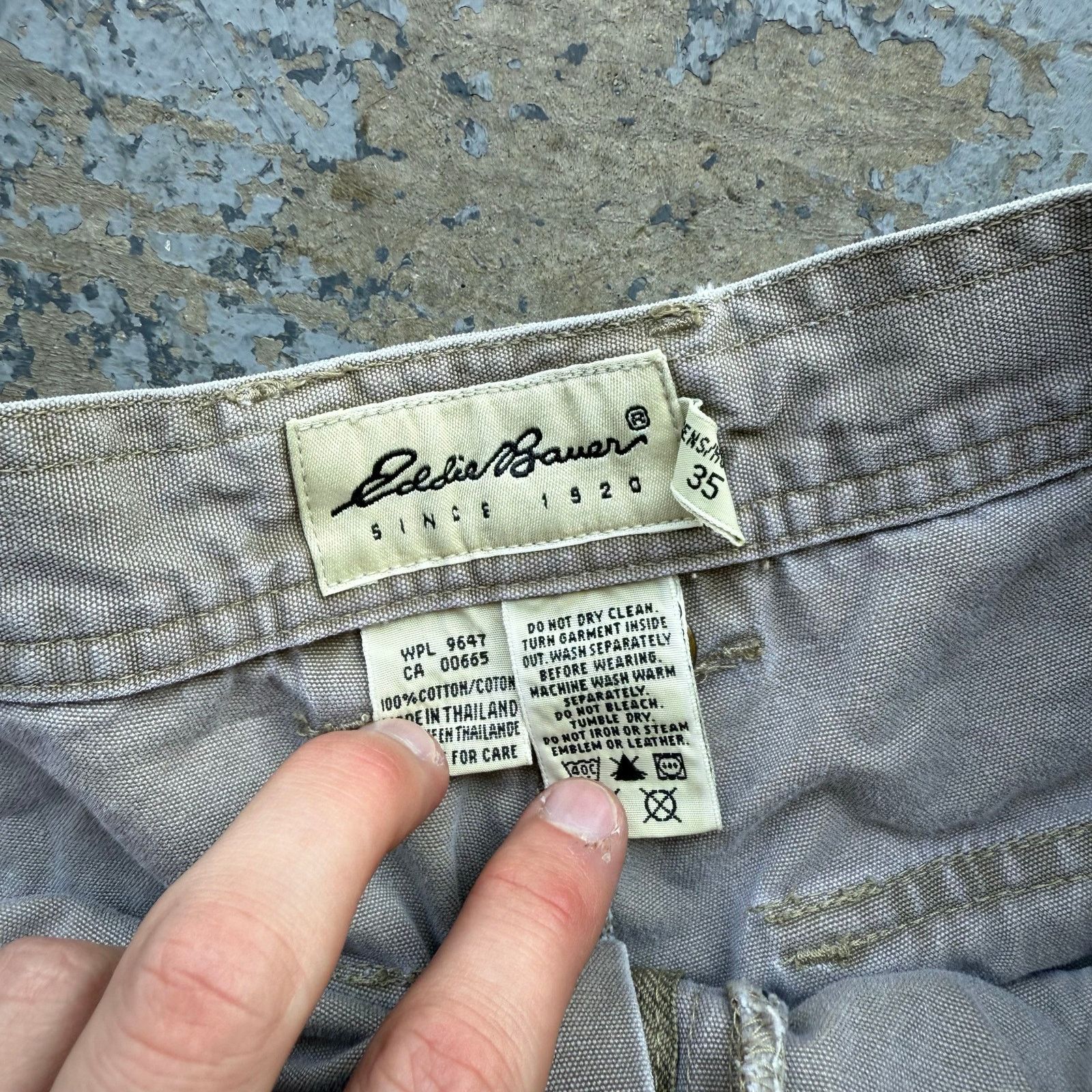 Eddie Bauer Vintage Eddie Bauer Cargo Shorts Size US 33 - 3 Thumbnail