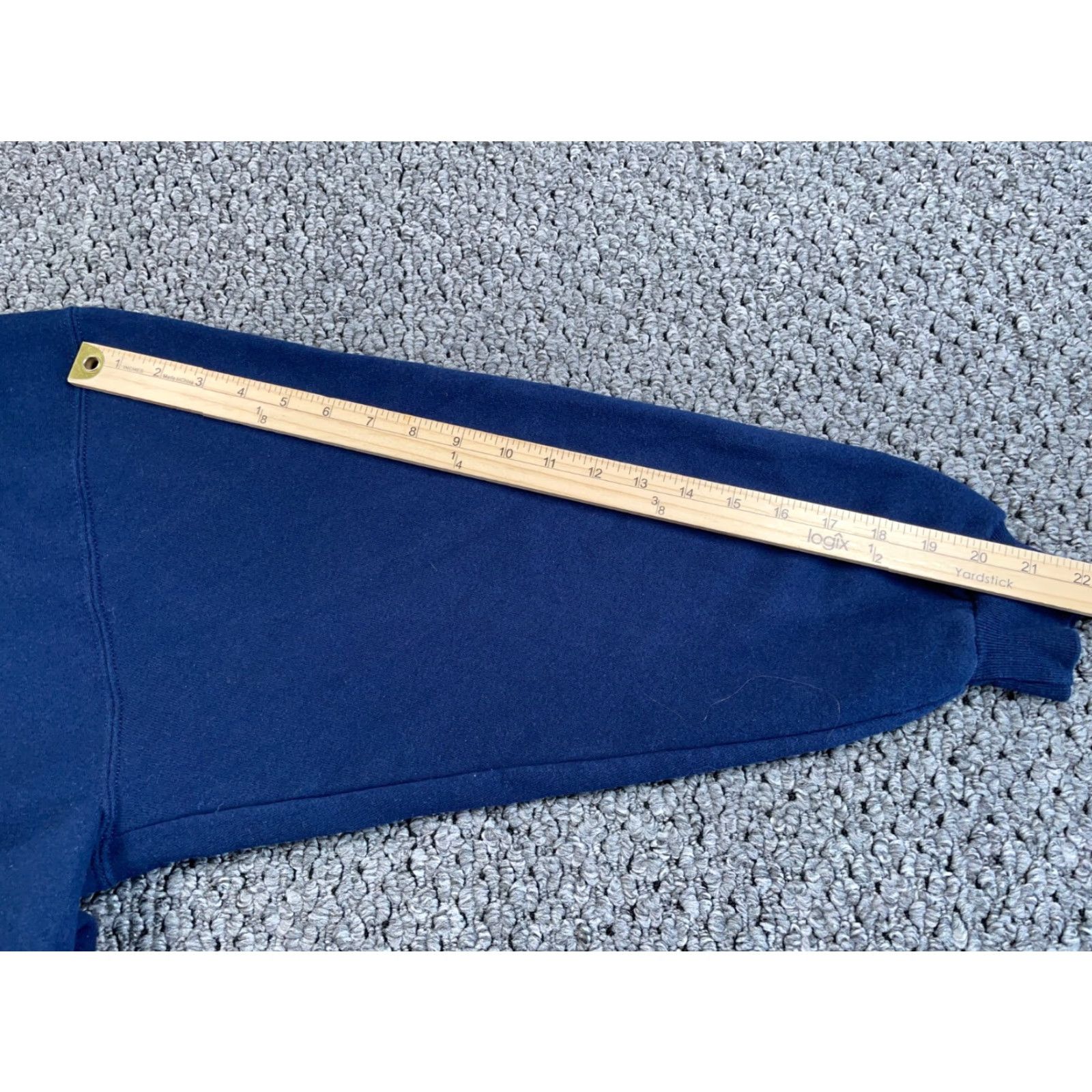 Russell Athletic Russell Athletic Solid Blank Crewneck Sweatshirt Adult XL Dark Blue 50/50 Size US XL / EU 56 / 4 - 6 Thumbnail