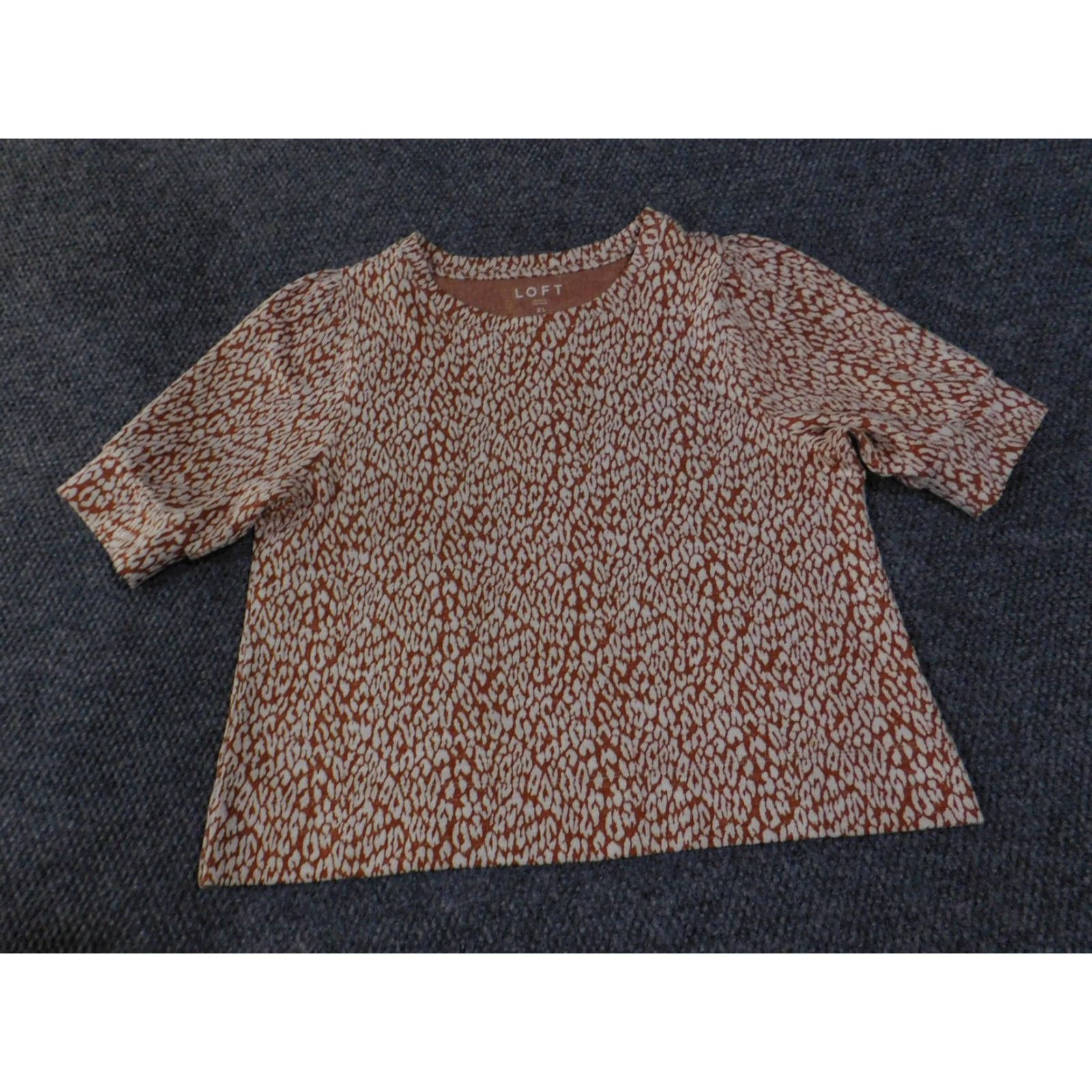 Loft LOFT Shirt Womens XL Brown White Leopard Animal Print Short Sleeve Crewneck Size XL / US 12-14 / IT 48-50 - 2 Thumbnail