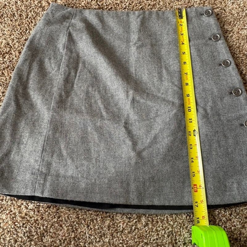 Banana Republic Banana Republic Lined Mini Skirt Wool Blend Gray sz 4 Size 27" / US 4 / IT 40 - 7 Thumbnail