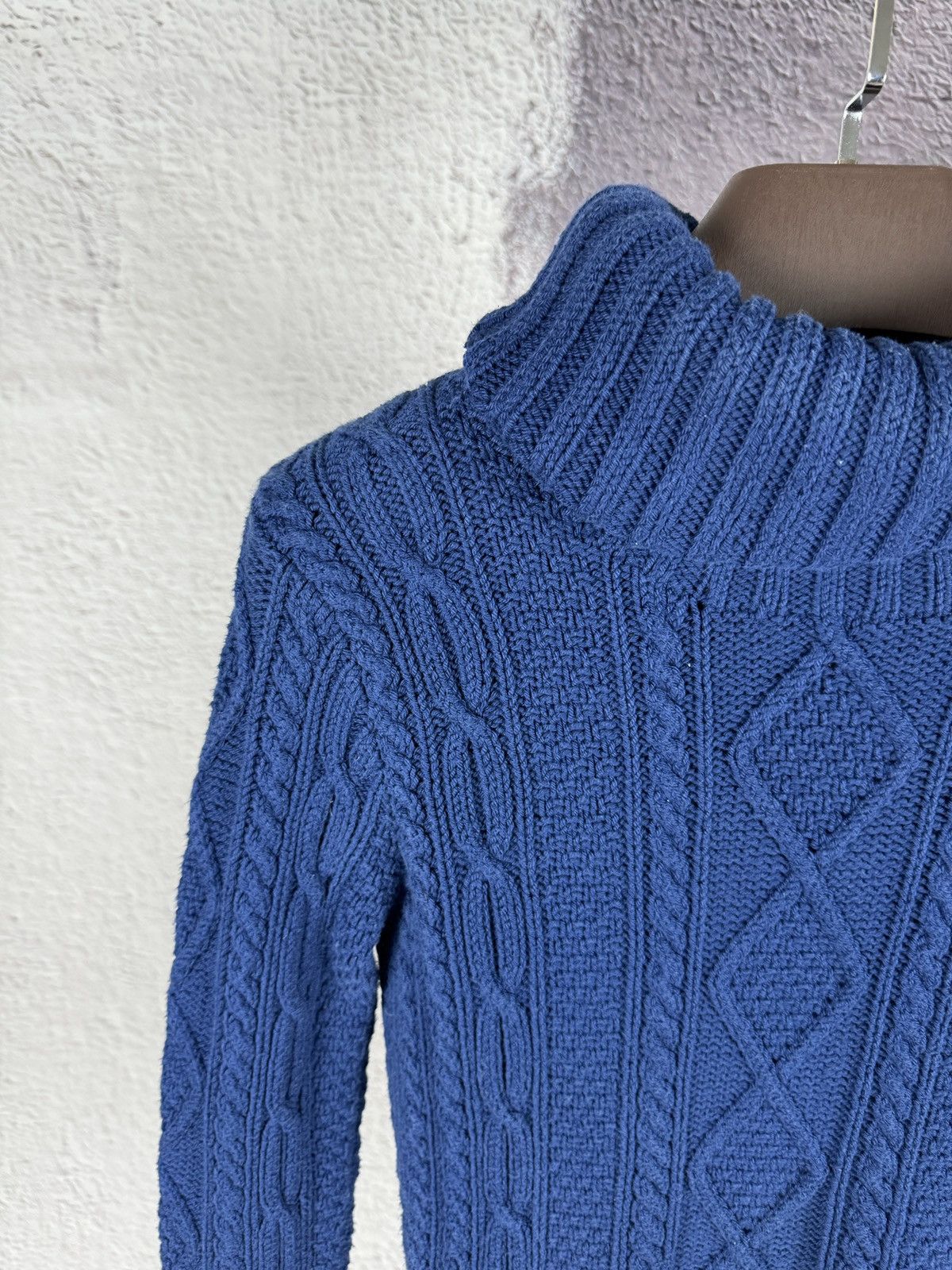 Ralph Lauren × Vintage Ralph Lauren Hand knit blue cable knit turtleneck sweater Size M / US 6-8 / IT 42-44 - 2 Thumbnail