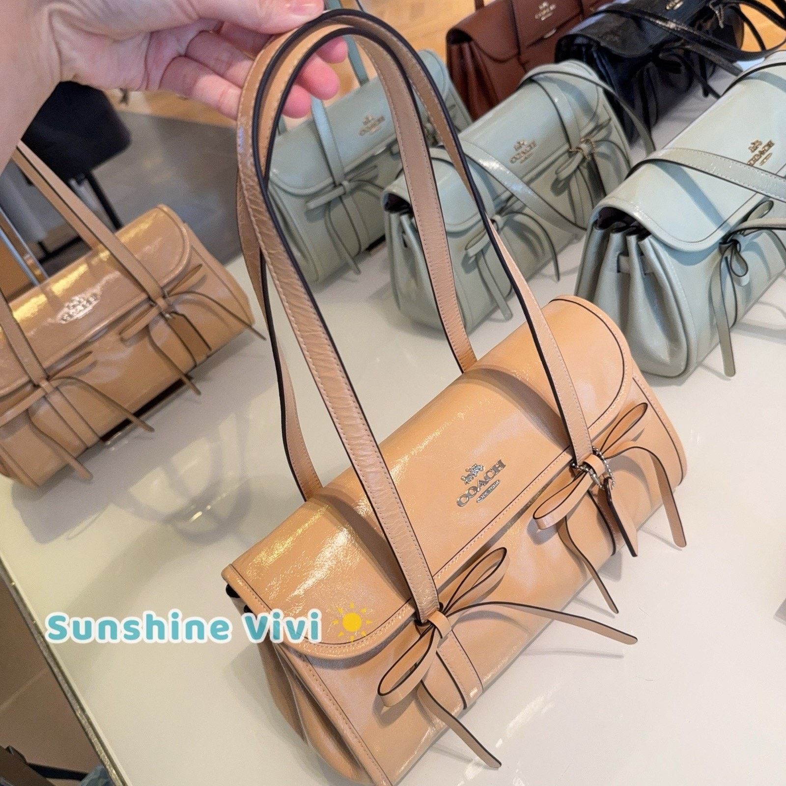 Coach NWT Coach Bridget Flap Shoulder Bag Bows CDY94 Light Sand Size ONE SIZE - 7 Thumbnail