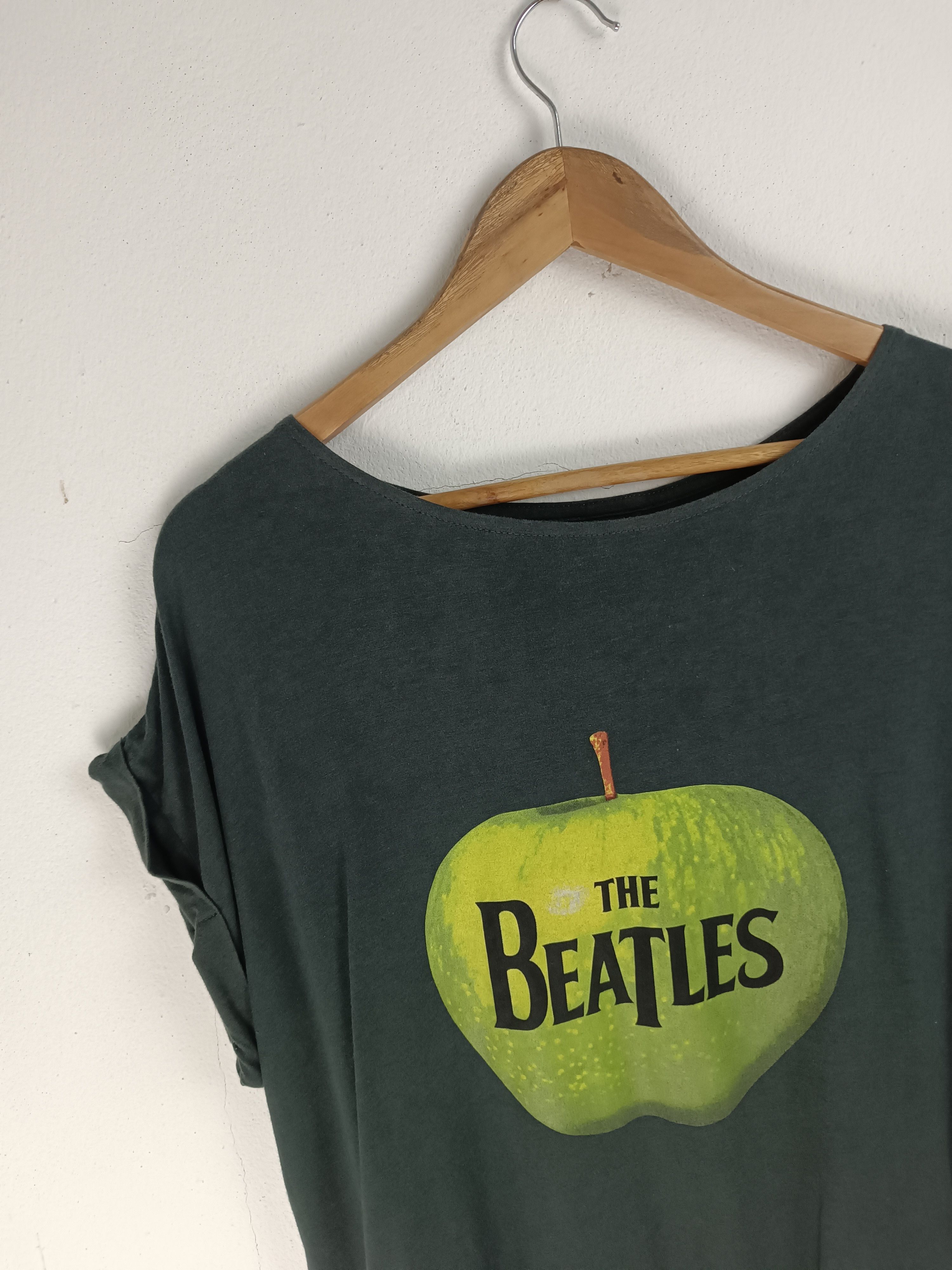 Vintage VINTAGE THE BEATLES APPLE RECORDS BACK BUTTON VERY RARE TEE Size L / US 10 / IT 46 - 5 Thumbnail