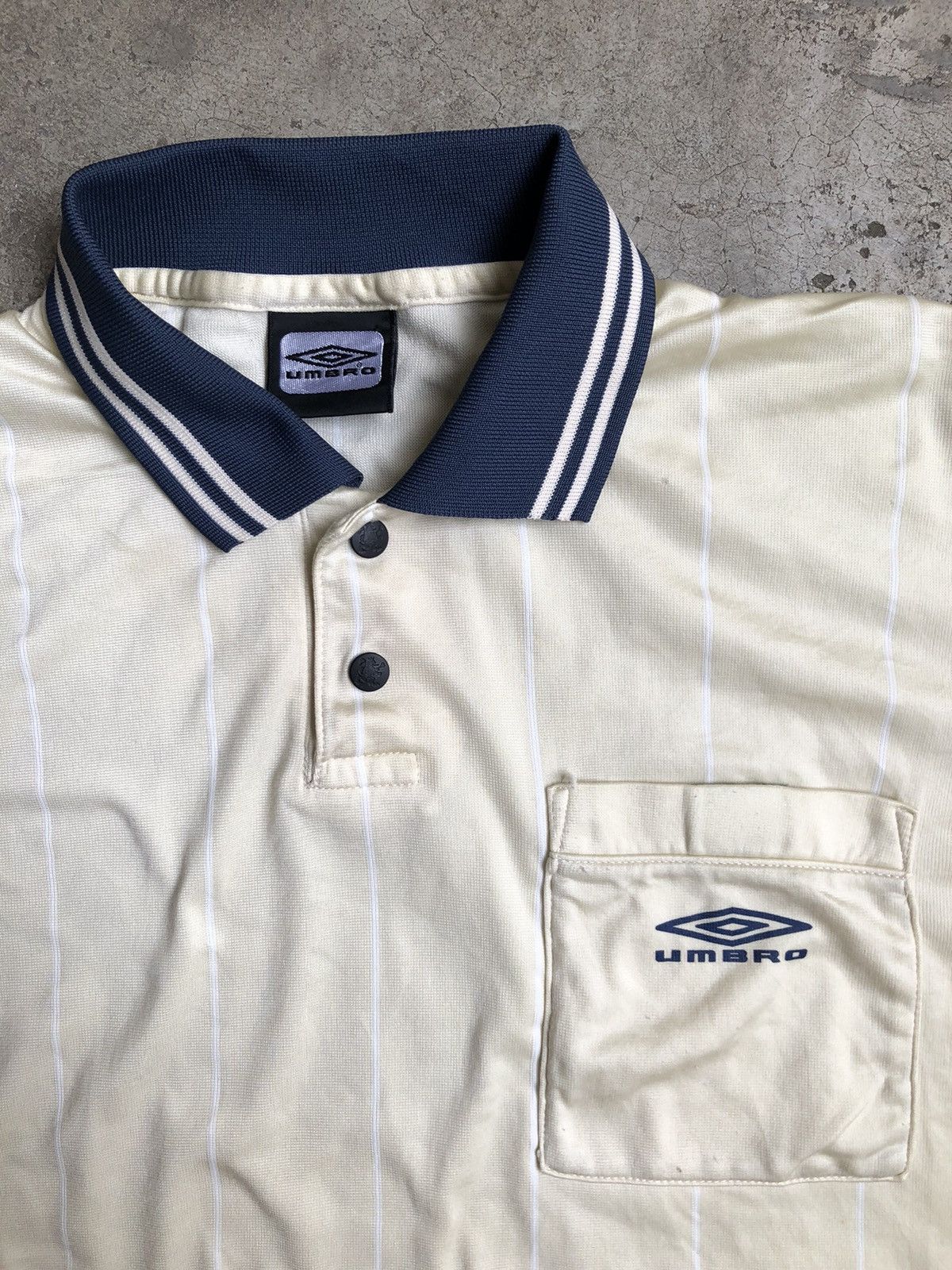 Vintage Vintage umbro jersey Size US M / EU 48-50 / 2 - 3 Thumbnail