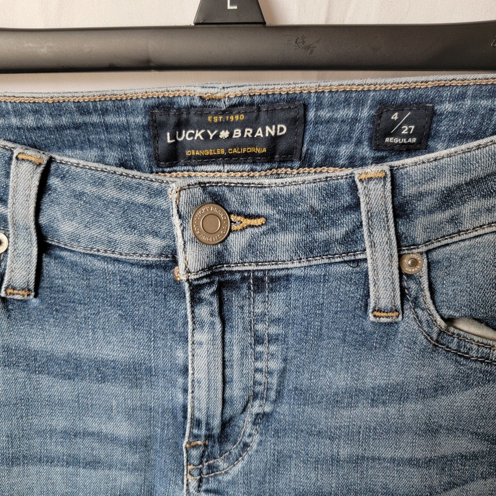 Lucky Brand Lucky Brand Low Rise Skinny Jeans Size 4 Size 27" / US 4 / IT 40 - 2 Thumbnail