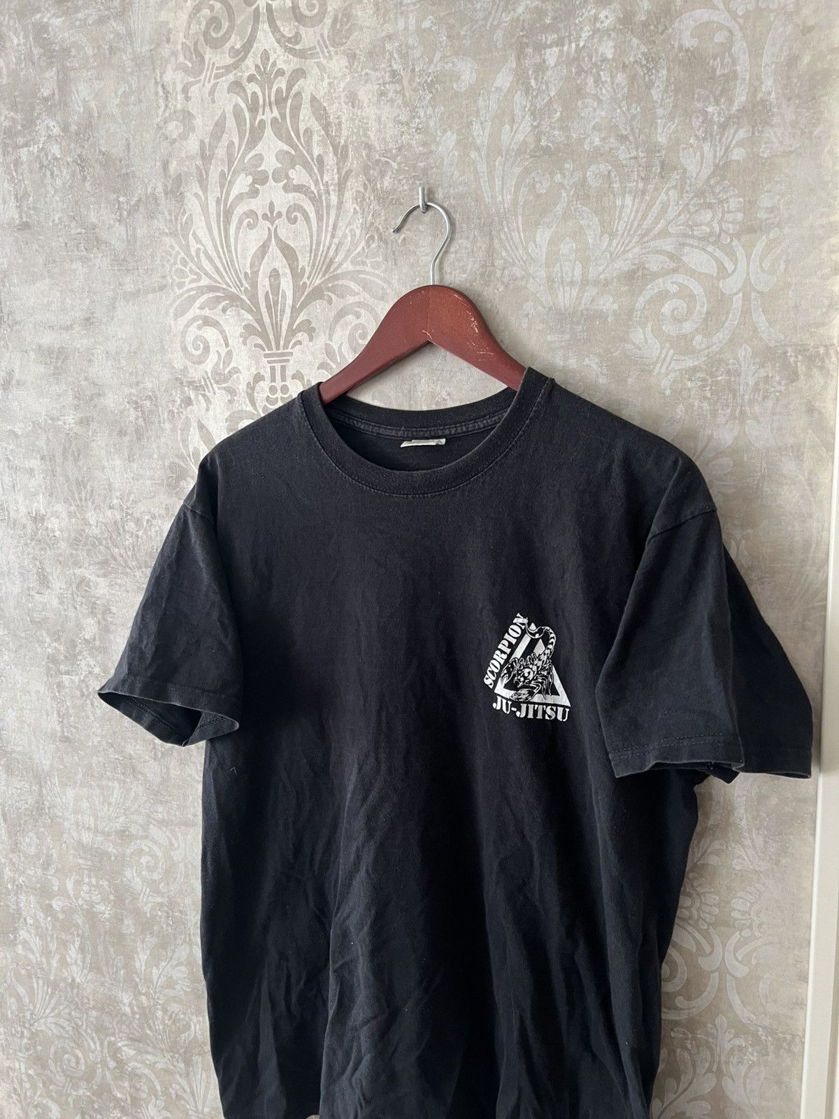 Vintage Vintage Scorpion Ju-Jitsu Martial Arts Tee Black Size US L / EU 52-54 / 3 - 3 Thumbnail