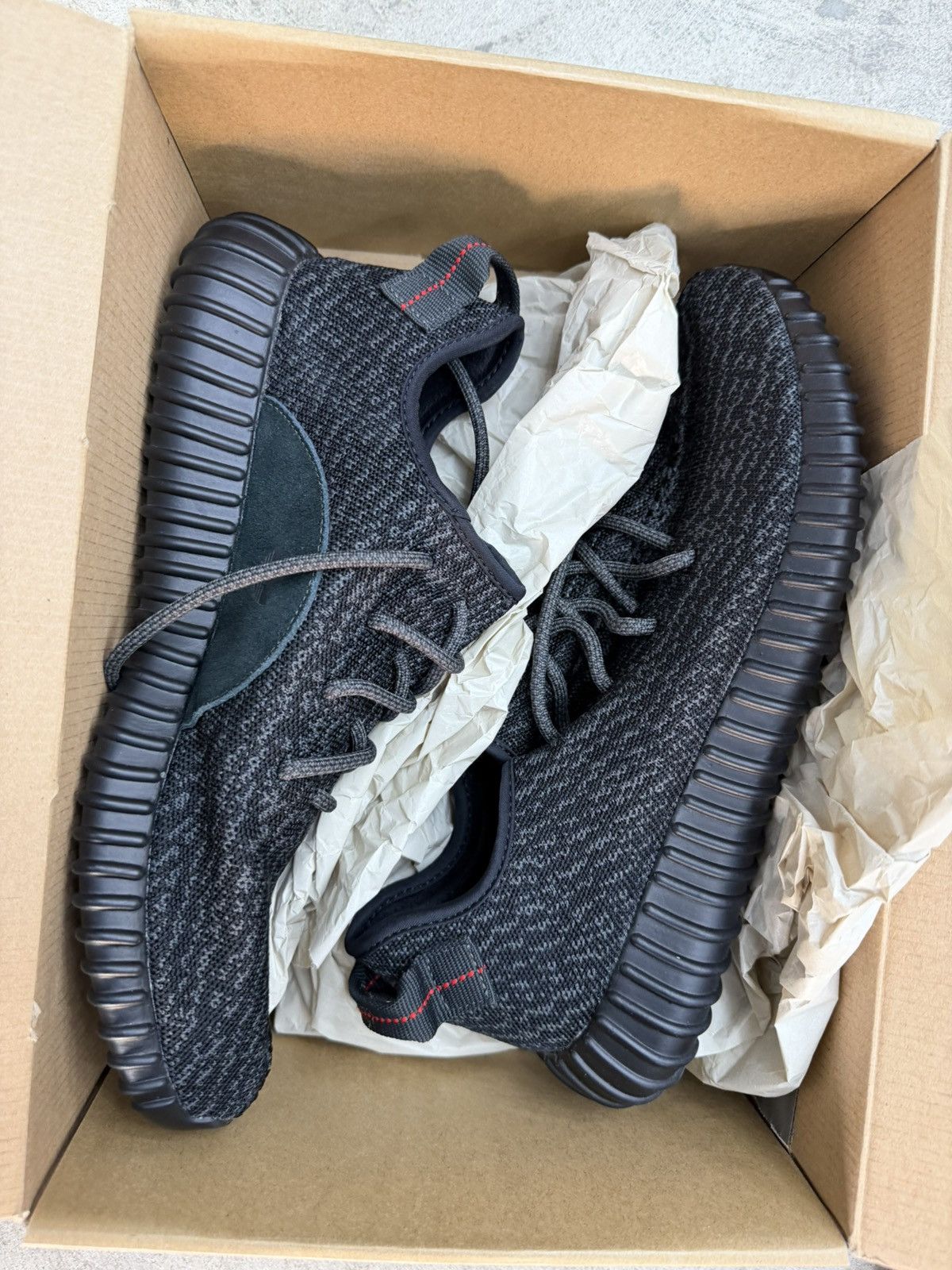 Yeezy Yeezy 350 Boost Pirate Black OG Size US 10 / EU 43 - 1 Thumbnail