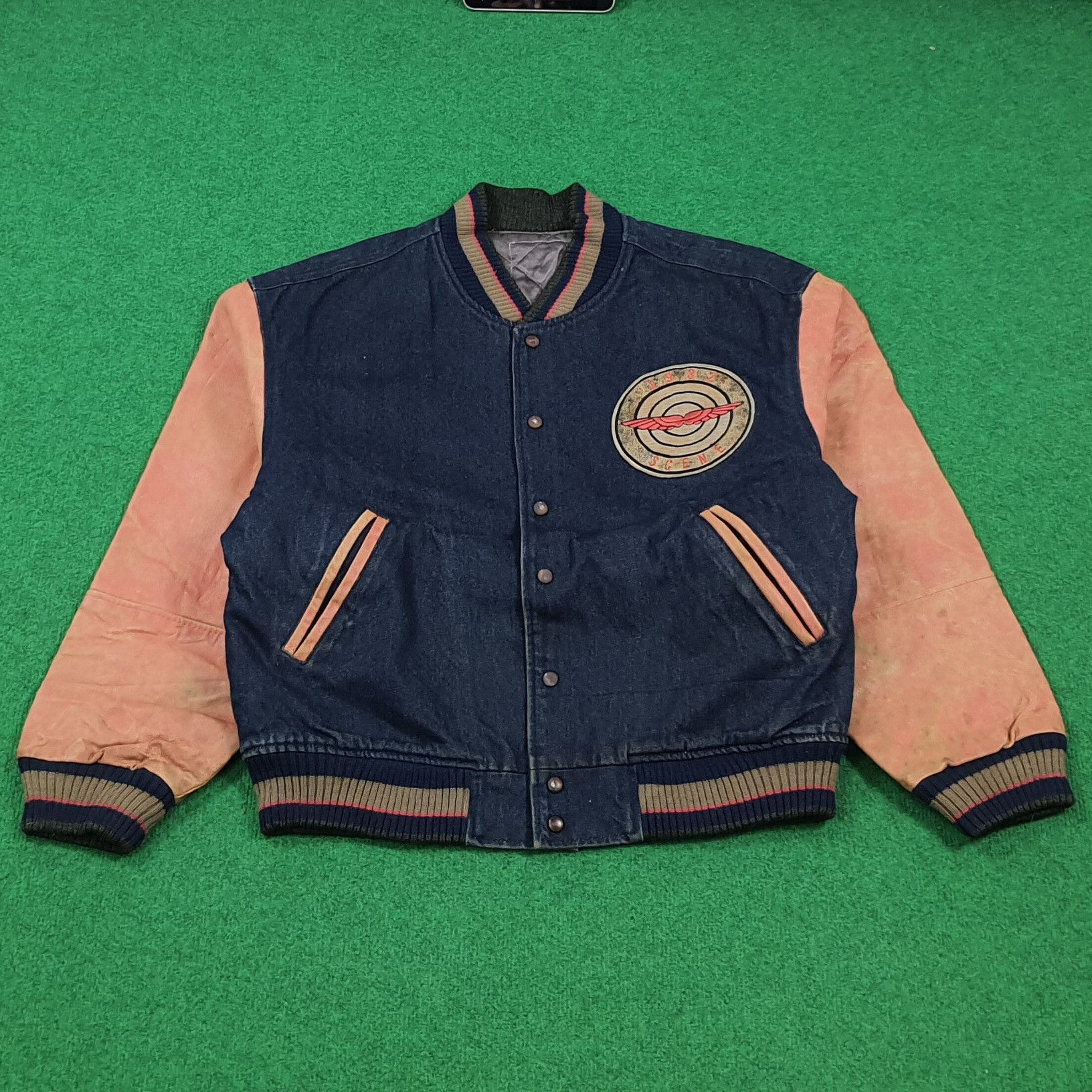 Vintage Vintage SCENE Japan Varsity Jacket Leather Sleeve C308N24 Size US L / EU 52-54 / 3 - 1 Thumbnail