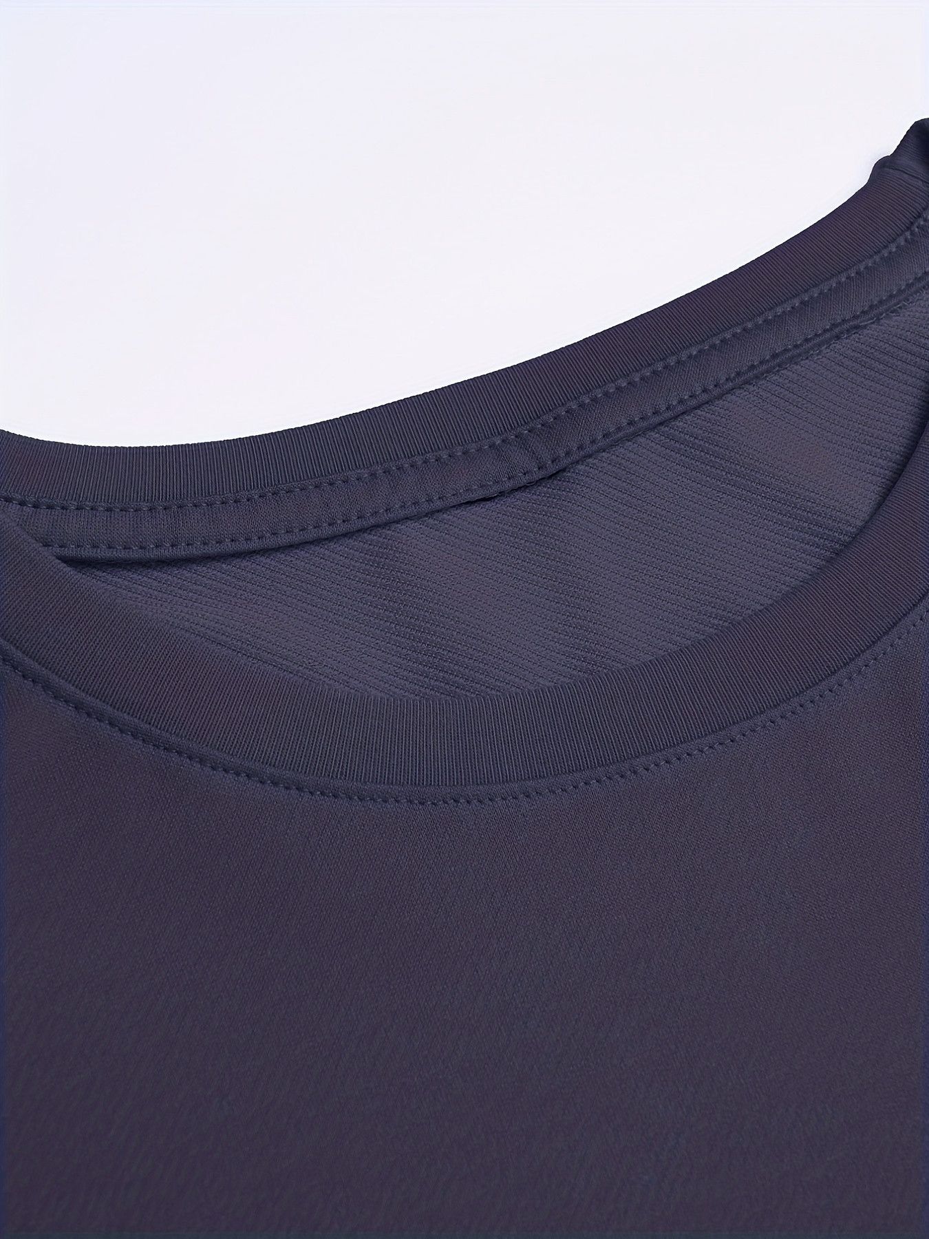Japanese Brand Fill in The Blank Round Neck T-Shirt Size US XXL / EU 58 / 5 - 3 Thumbnail