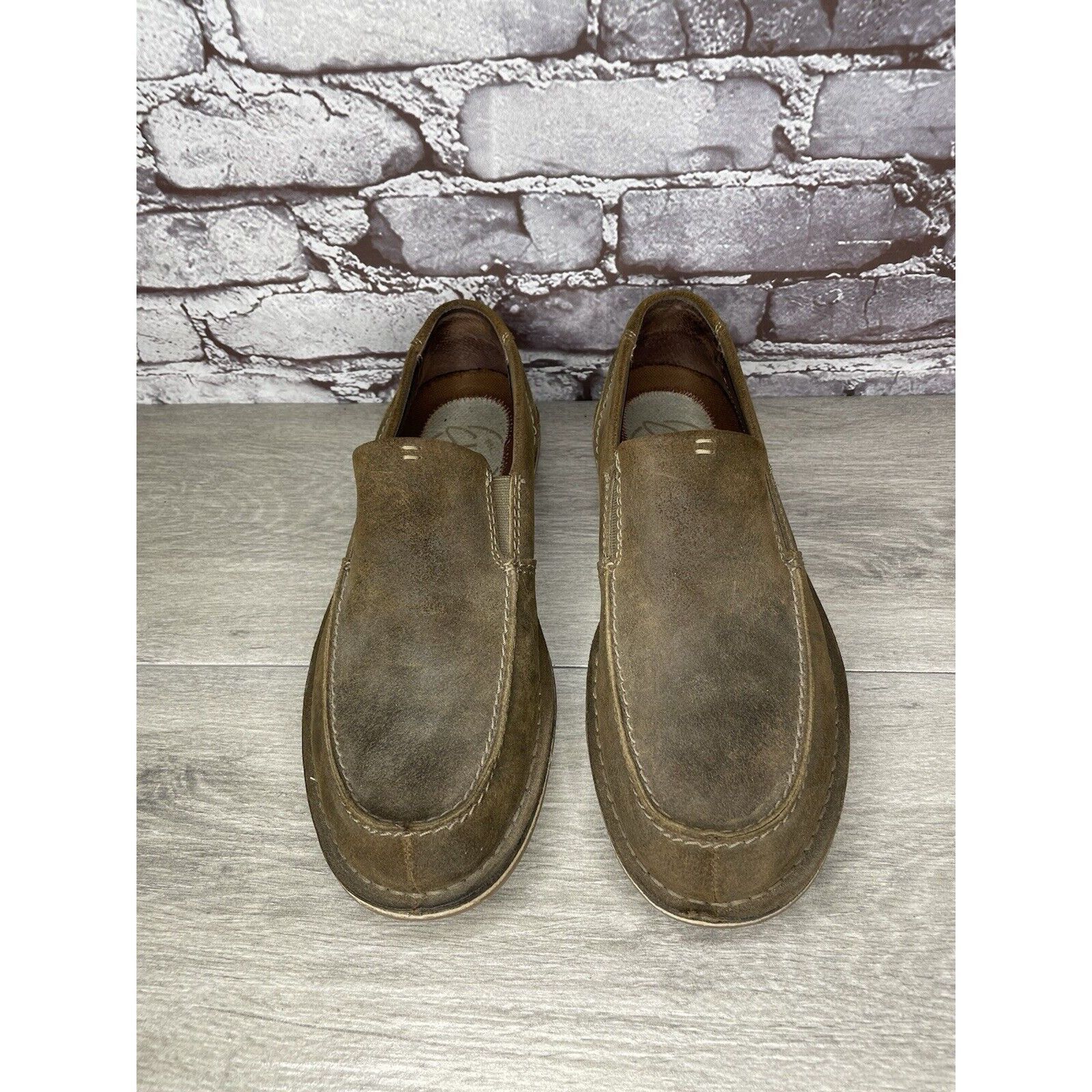 Clarks Clarks Est. 1825 Brown Suede Leather Slip On Loafers Shoes M Size US 9.5 / EU 42-43 - 24 Thumbnail
