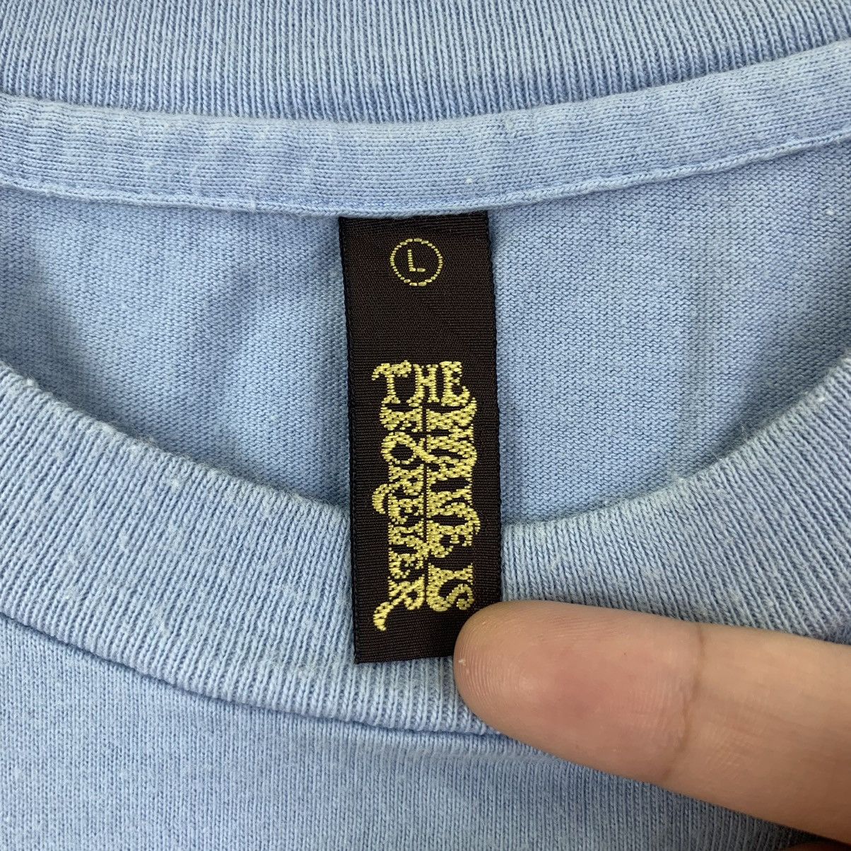 Uniqlo UNIQLO x CALIFORNIA SUMMER Wave Forever Tee Shirt Size US L / EU 52-54 / 3 - 5 Thumbnail