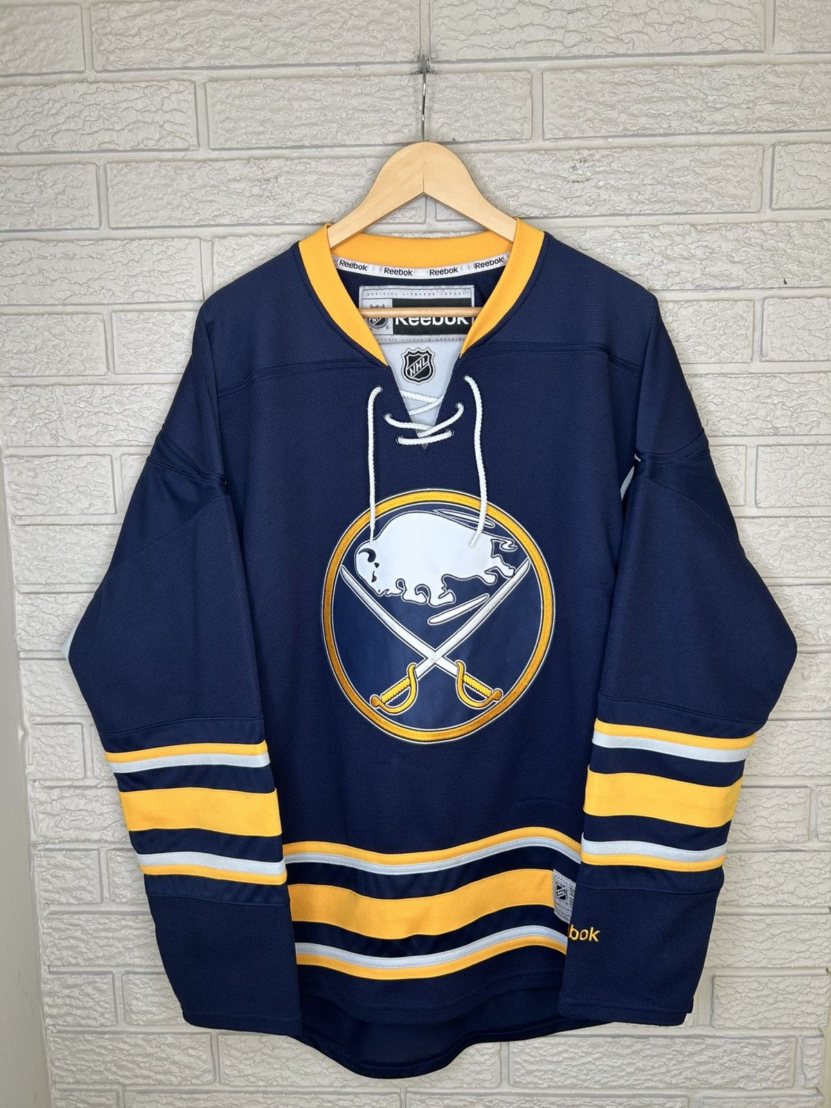 Reebok Vintage Reebok Buffalo Sabres 2012 Jersey Size US M / EU 48-50 / 2 - 1 Thumbnail