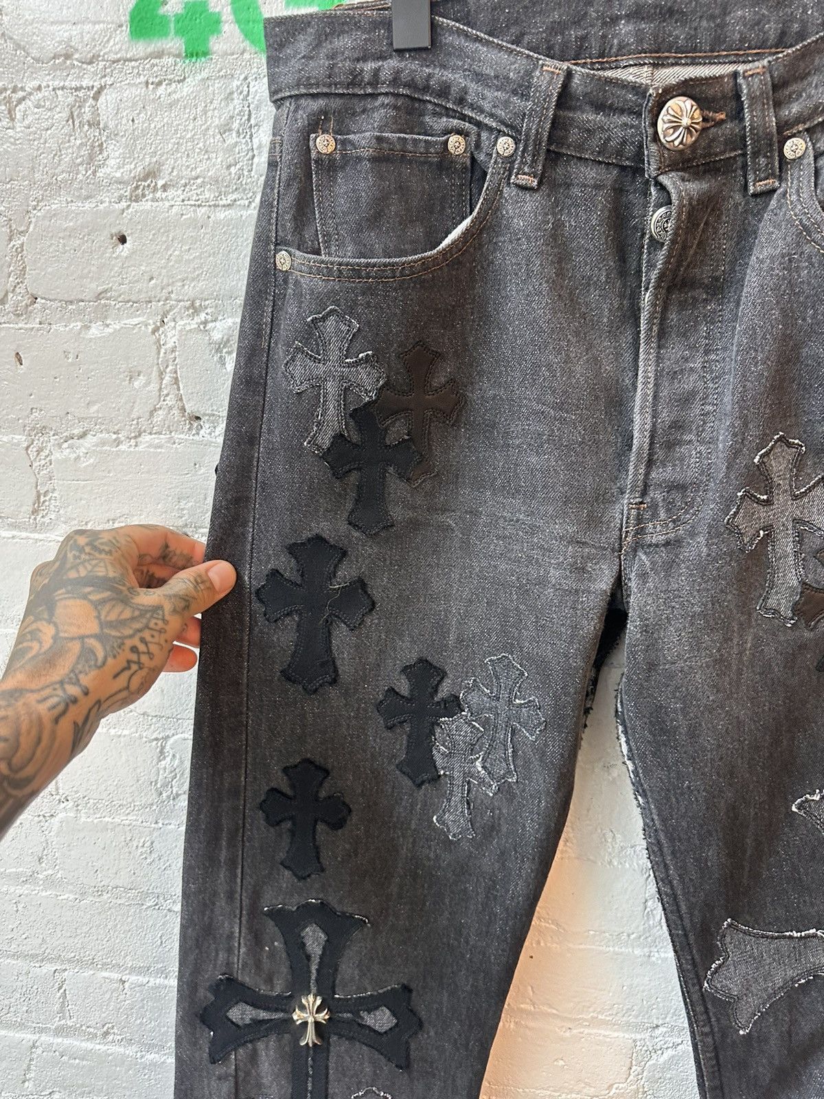Chrome Hearts CHROME HEARTS INSANE CROSS PATCH JEANS 29 or 30 Size US 29 - 6 Thumbnail