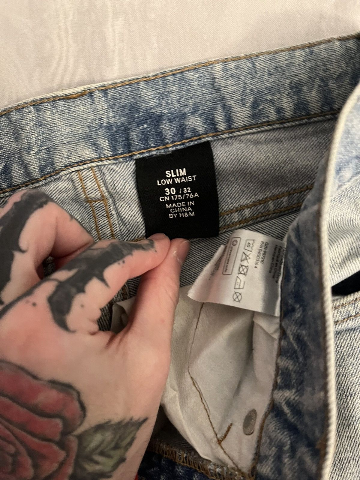 Other Light blue denim distressed Size US 30 / EU 46 - 3 Thumbnail