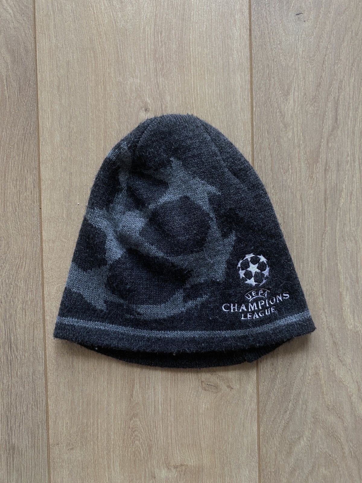 Vintage Champions League Beanie Football Archive Merch Fifa Uefa Size ONE SIZE - 1 Thumbnail