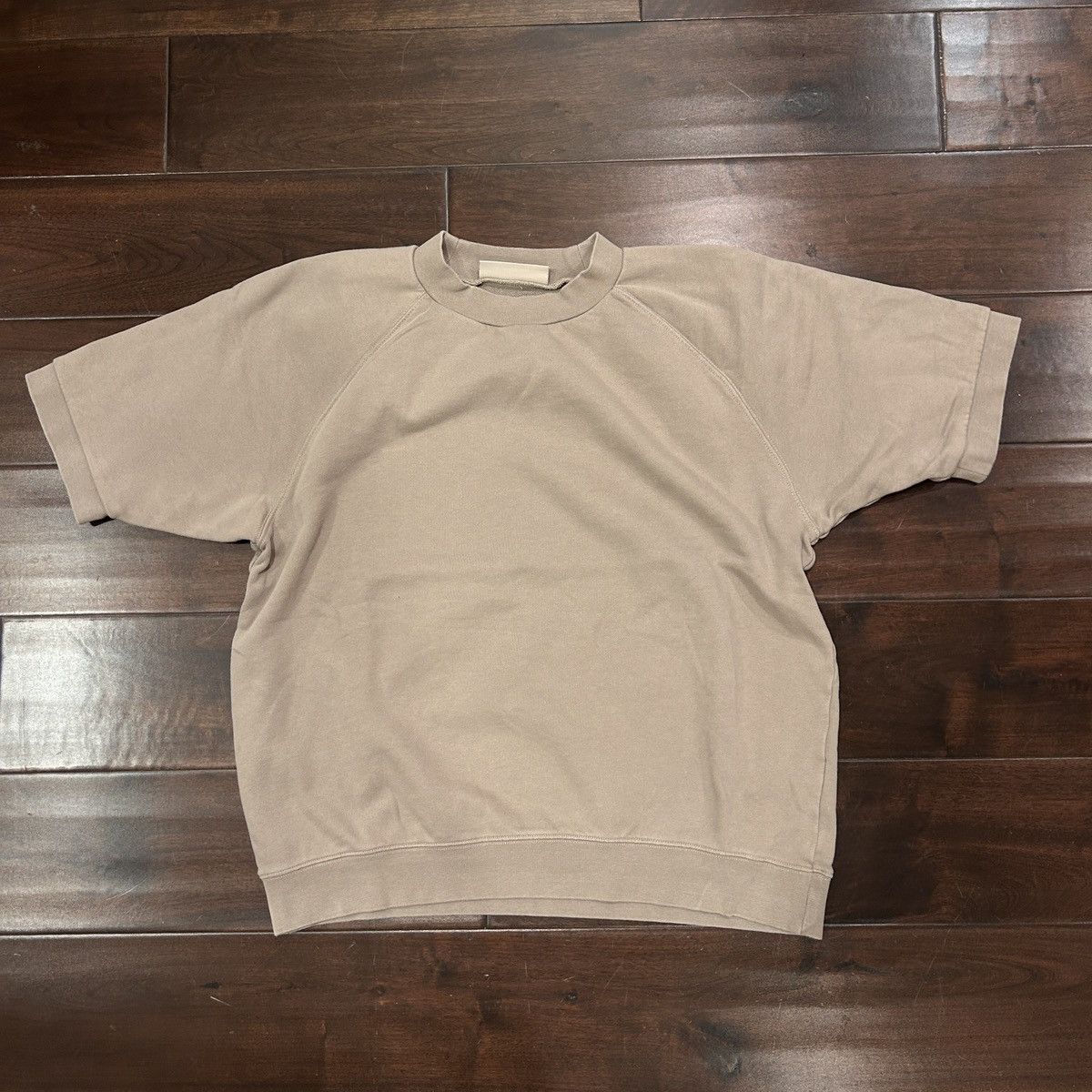 Essentials × Fear of God Raglan Short Sleeve Sweatshirt Size US L / EU 52-54 / 3 - 2 Thumbnail