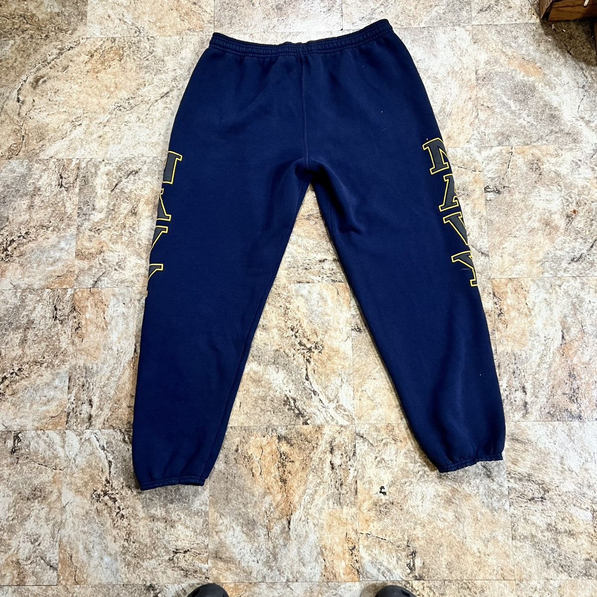 Vintage Vintage Navy Sweats Size US 33 - 2 Thumbnail