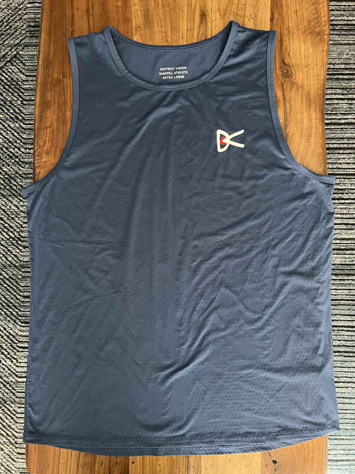 District Vision District Vision mesh singlet Size US XL / EU 56 / 4 - 2 Thumbnail