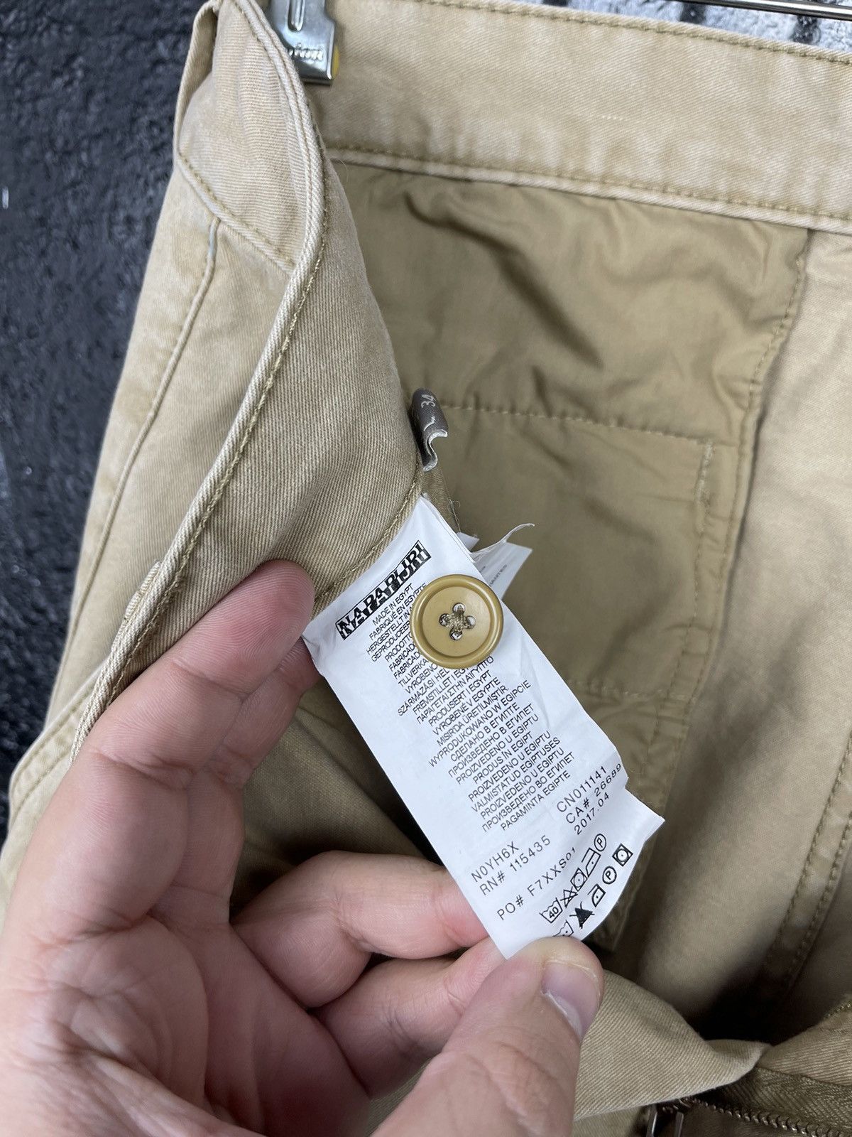 Napapijri Napapijri Beige Cargo Pants Men’s Size W32 L34 Size US 32 / EU 48 - 10 Thumbnail