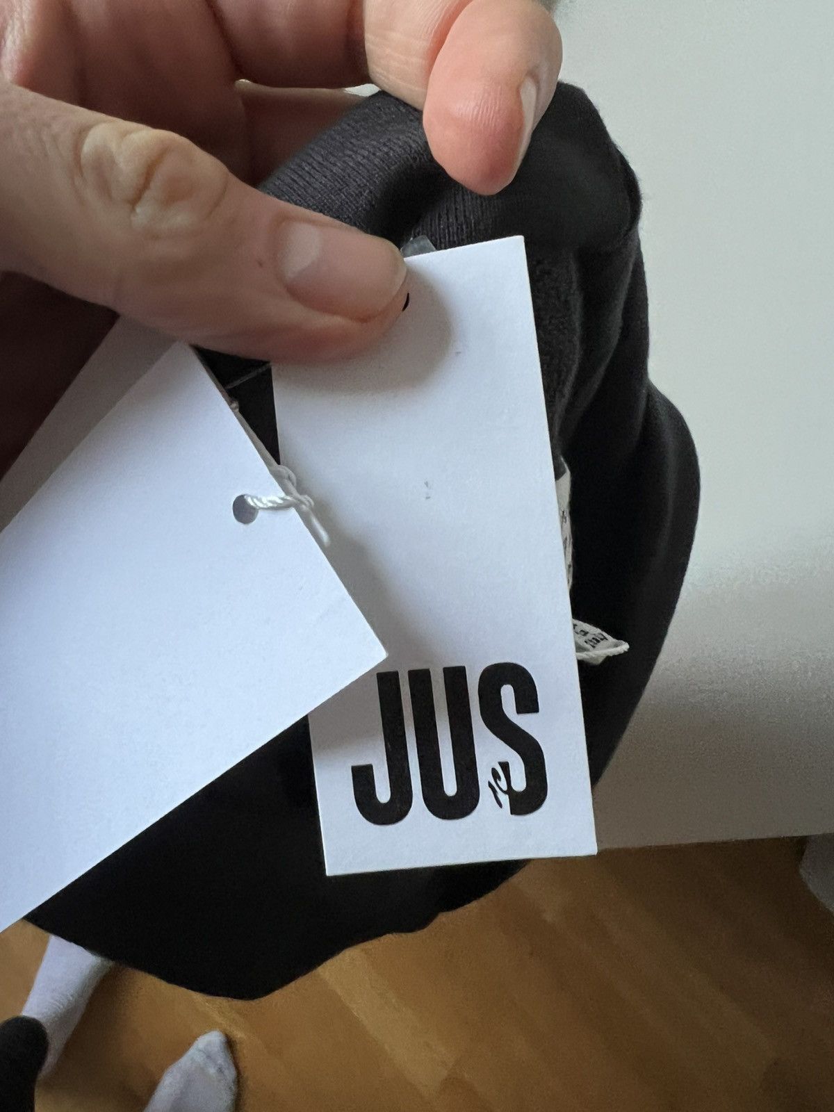 Maison Margiela Maison Margiela Upside Down Logo Hoodie sz XL BNWT Size US XL / EU 56 / 4 - 8 Thumbnail