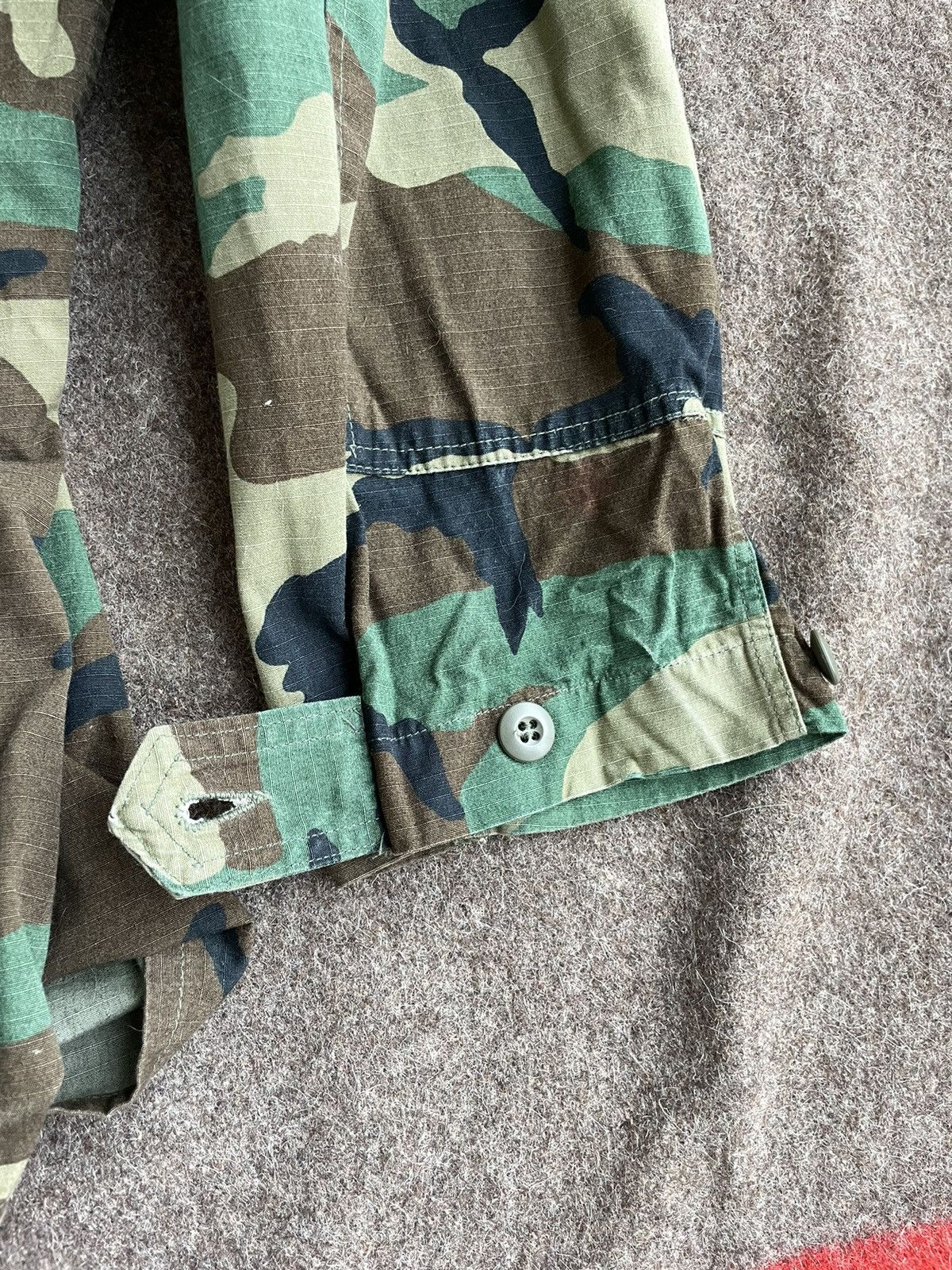 Other US Army Combat Hot Weather Woodland Coat Size US L / EU 52-54 / 3 - 13 Thumbnail
