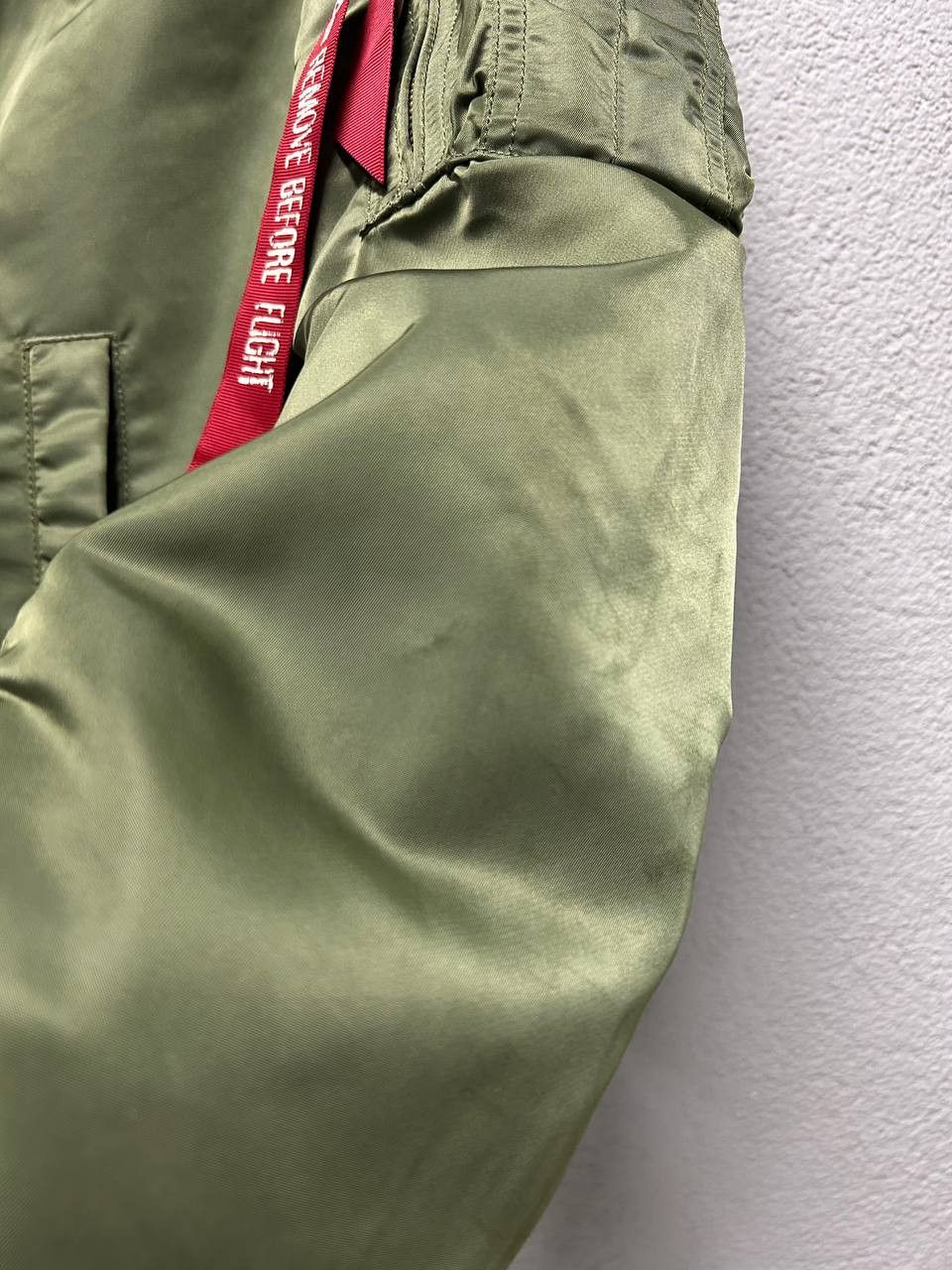 Alpha Industries Alpha Industries NASA mens bomber jacket size M Size US M / EU 48-50 / 2 - 15 Thumbnail