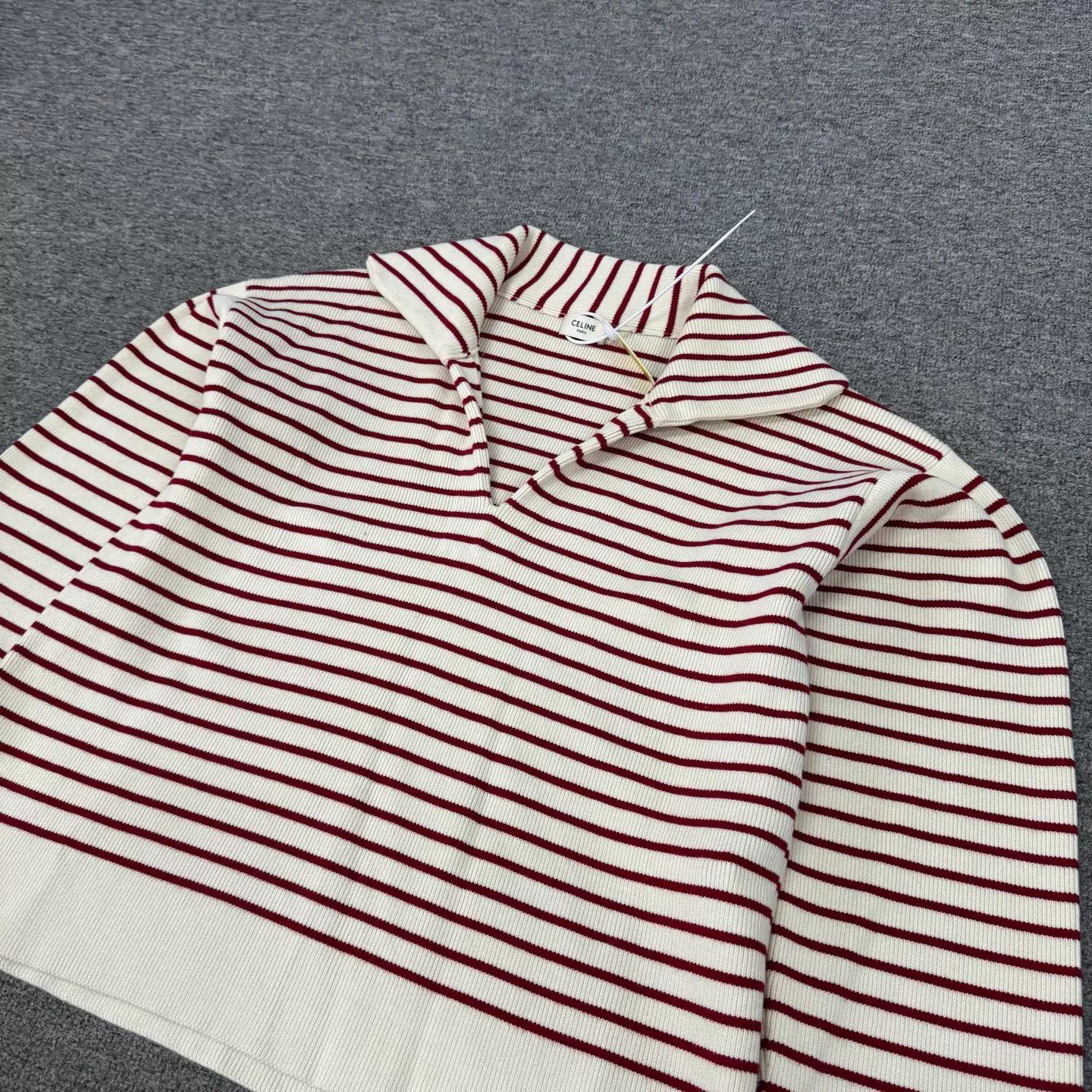Celine CELINE Ivory Red Striped V-neck Short Knit T M NWT Size M / US 6-8 / IT 42-44 - 3 Thumbnail