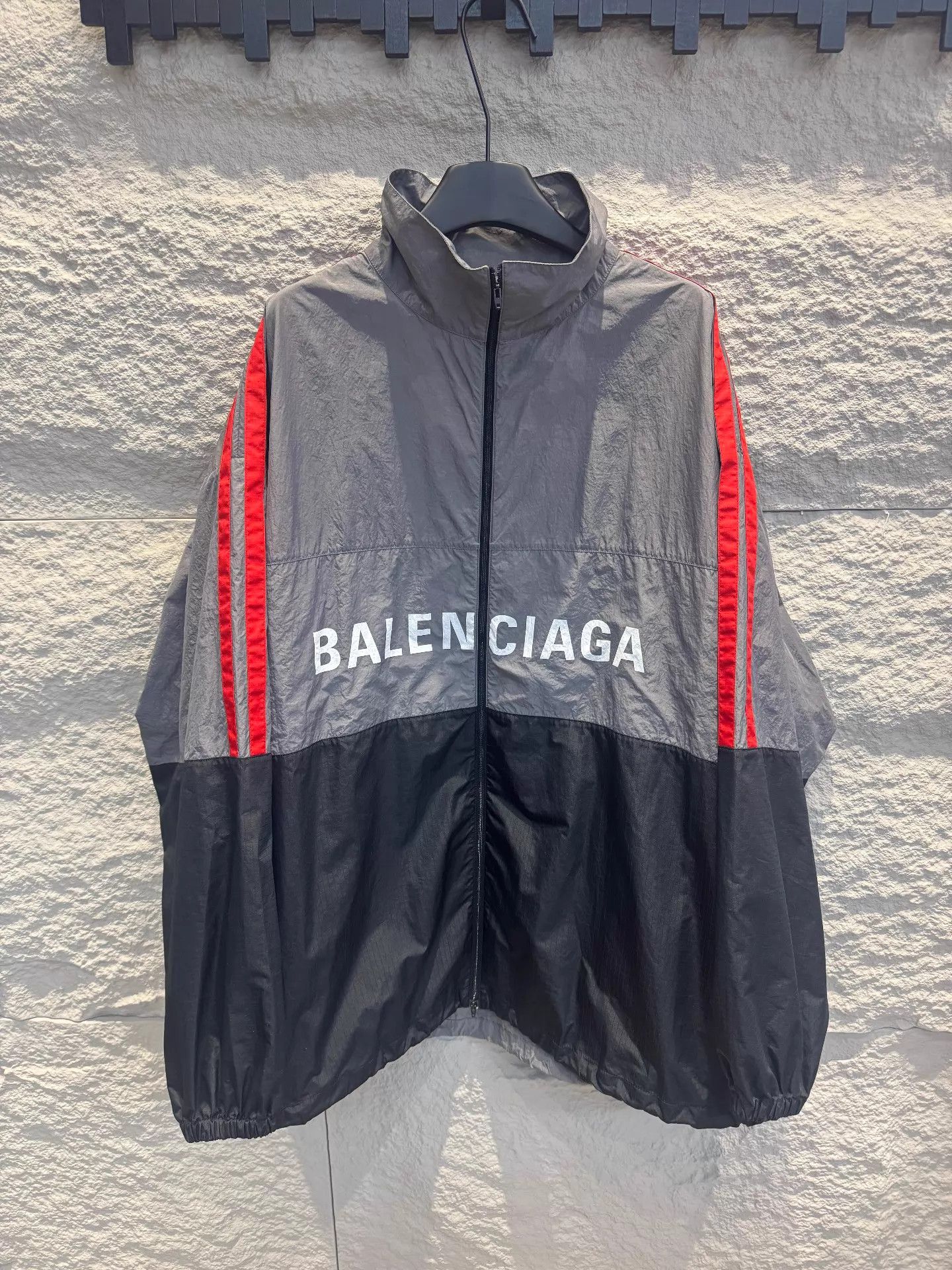 Balenciaga Balenciaga Men's G-B-R Colorblocked Nylon Logo Jacket 50 Size US M / EU 48-50 / 2 - 1 Thumbnail