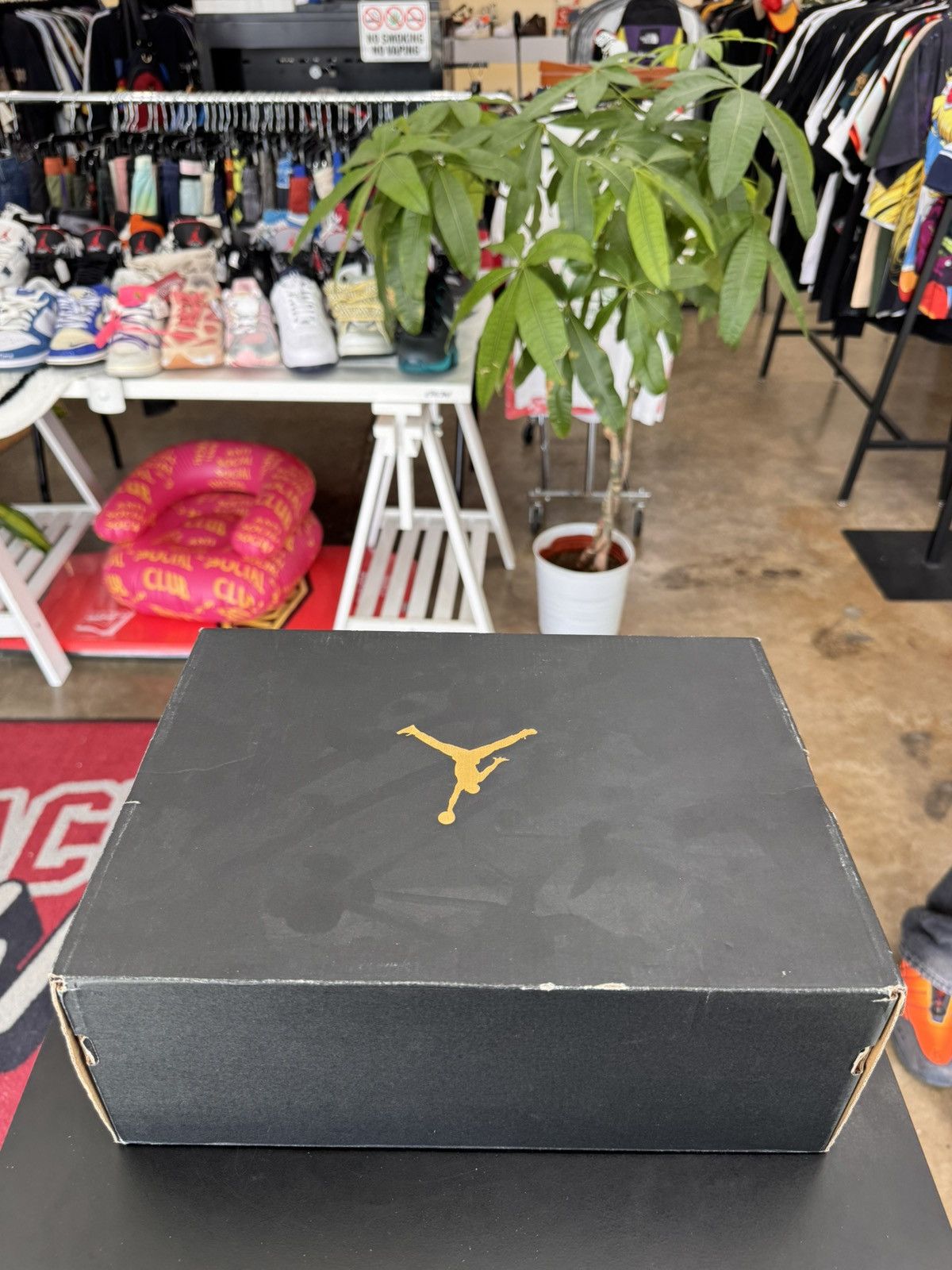 Jordan Brand Air Jordan 6 Midnight Navy Size 7Y (2022) Size US 7 / EU 40 - 15 Thumbnail
