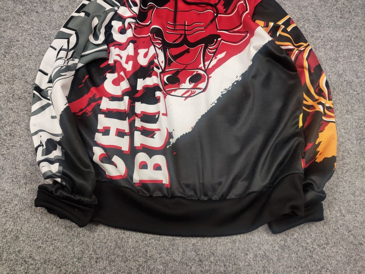 NBA New Era Tear Art Hoodie NBA Chicago Bulls Lakers Vintage Size US S / EU 44-46 / 1 - 5 Thumbnail