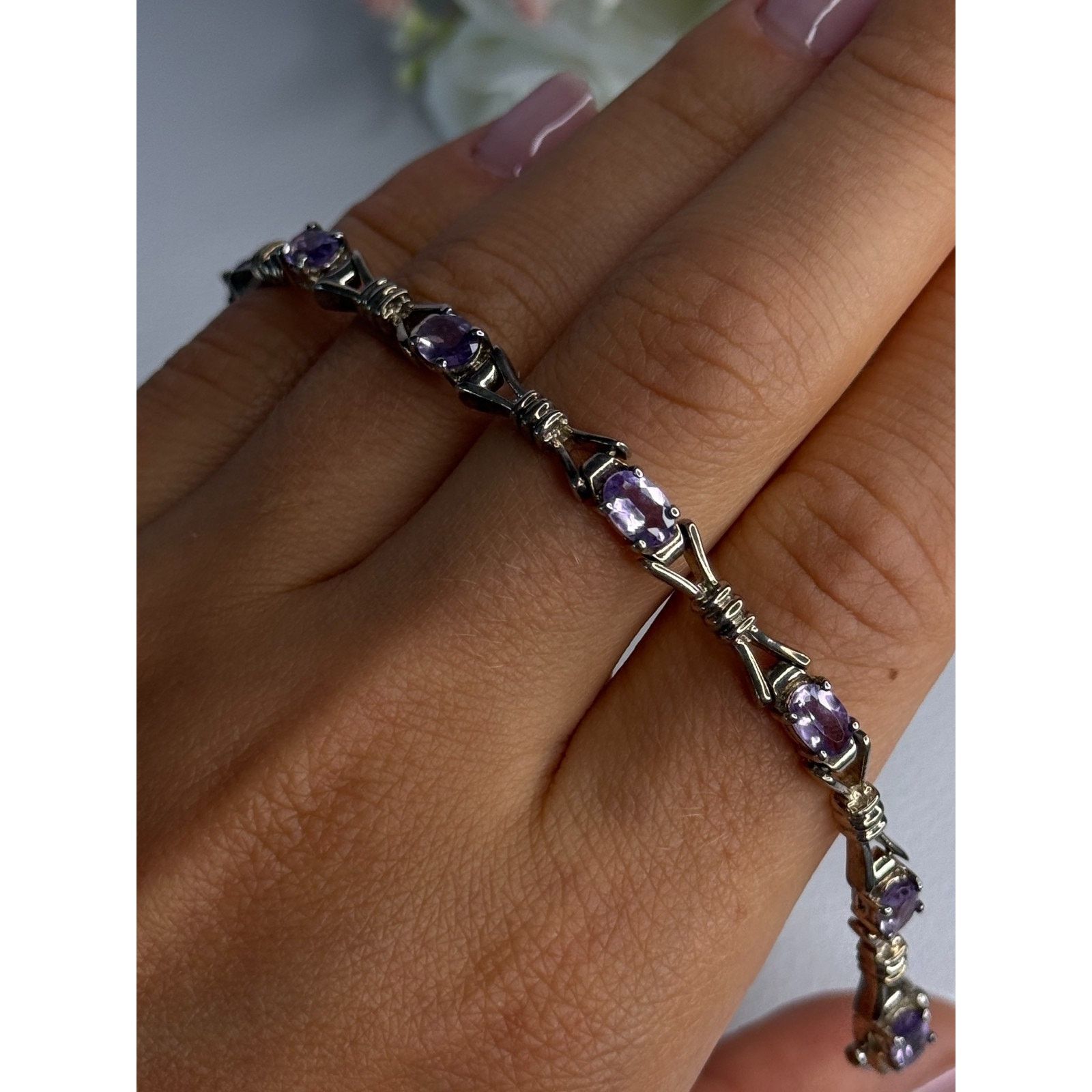 Jewelry 925 STERLING SILVER AMETHYST BRACELET LENGTH 7.5 Size ONE SIZE - 1 Thumbnail
