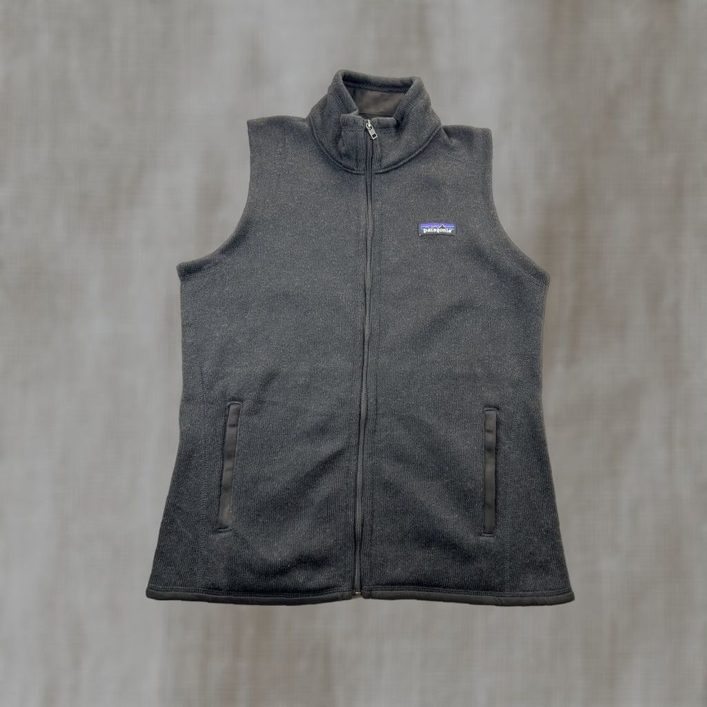 Patagonia Patagonia Vest Womens Small Gray Full Zip Logo Fleece Pocket Lined Mid-Length Insulated Regular Size S / US 4 / IT 40 - 1 Thumbnail
