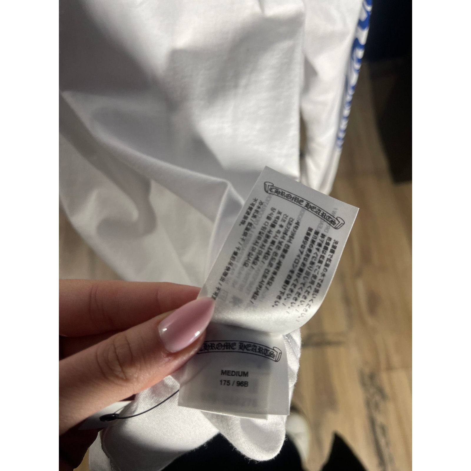 Chrome Hearts Chrome Hearts Blue Neck Logo White L/S Shirt - Size Medium Size US M / EU 48-50 / 2 - 4 Thumbnail