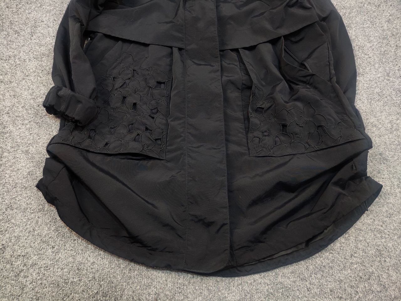 Lululemon LuluLemon Flower Patterned Hooded Parka Black Nylon Jacket Size L / US 10 / IT 46 - 8 Thumbnail