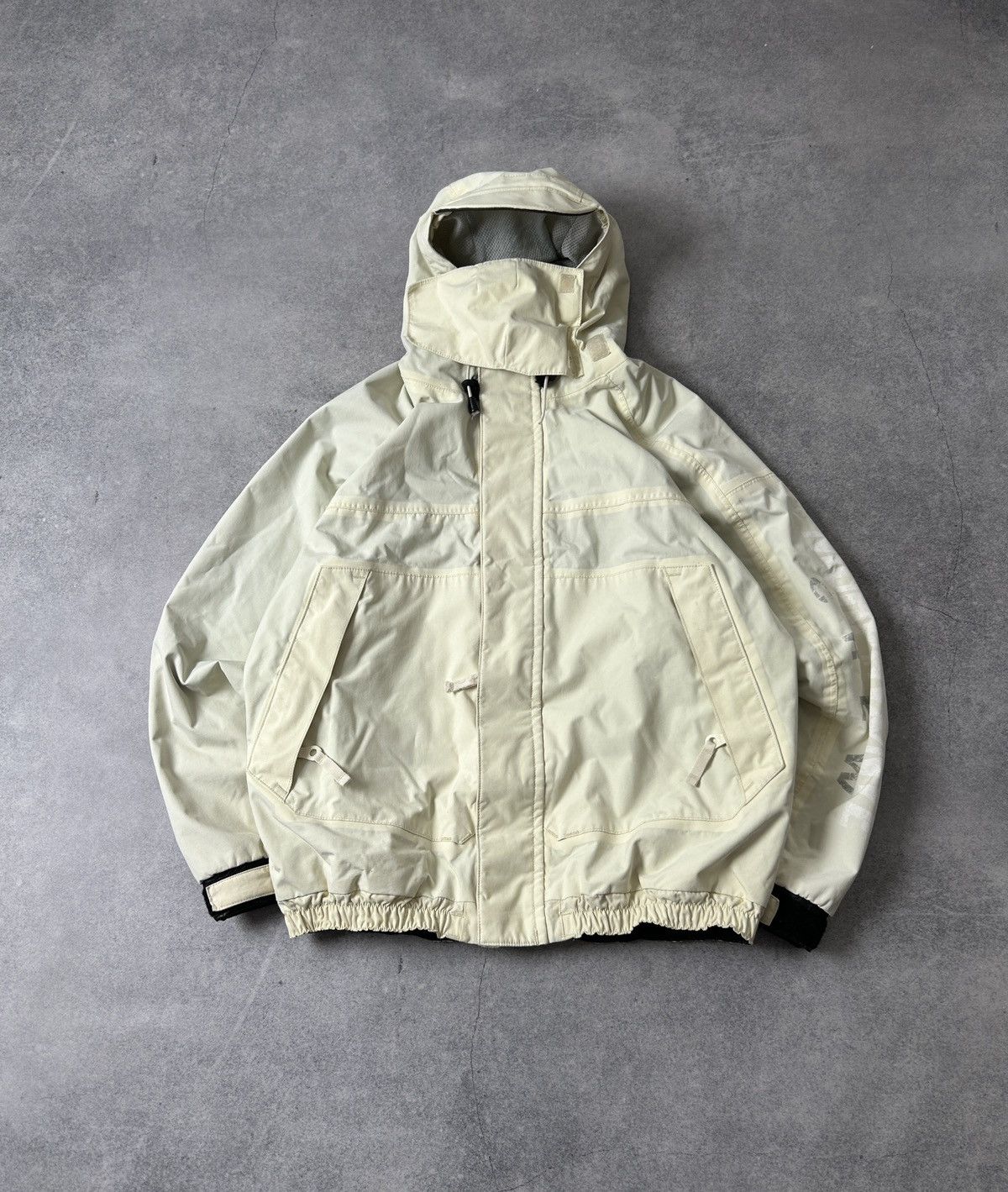 Japanese Brand Murphy&Nye crew nylons waterproof jacket mens Size US S / EU 44-46 / 1 - 2 Thumbnail