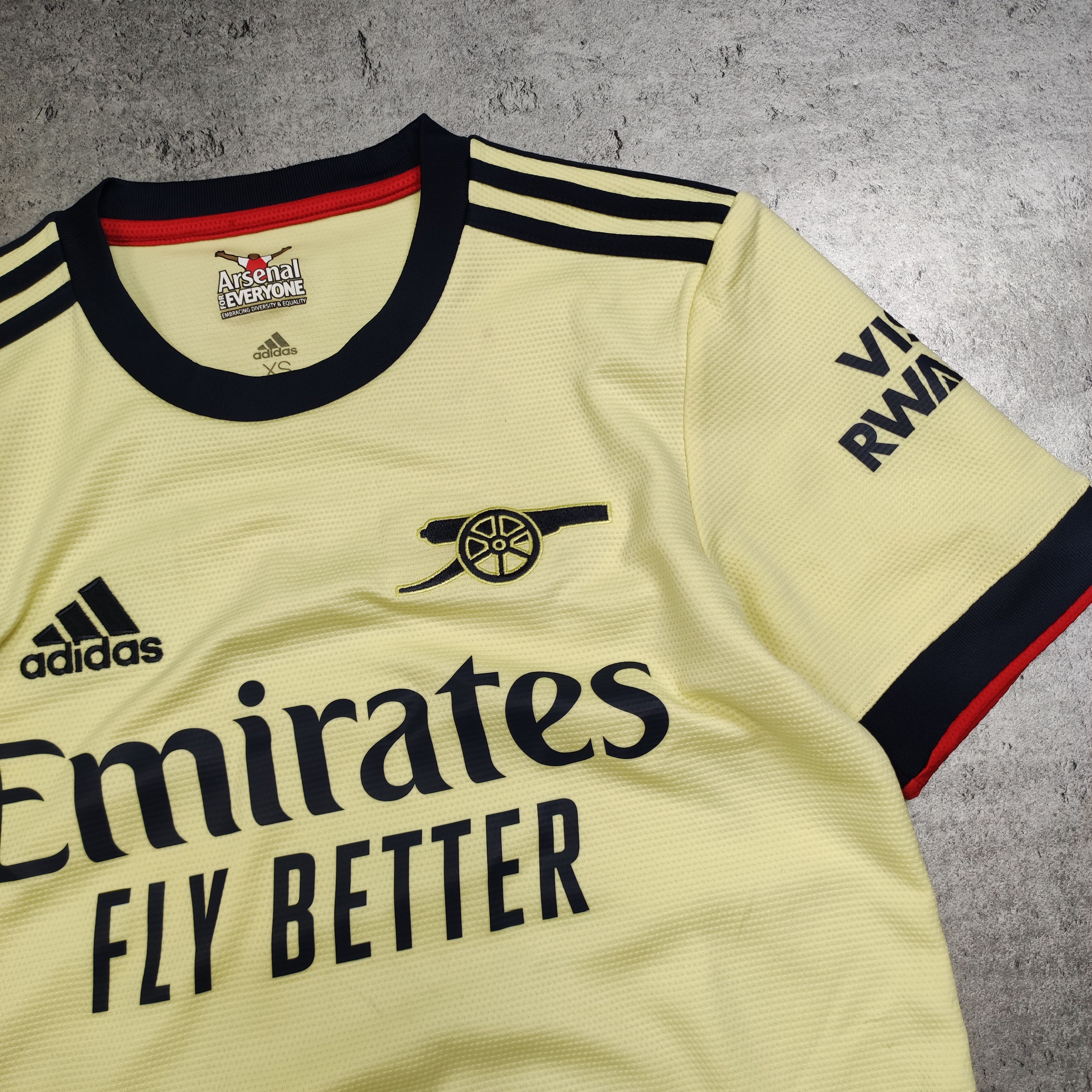 Adidas RARE Away 2021 Arsenal London Adidas Football Jersey Size US XS / EU 42 / 0 - 4 Thumbnail