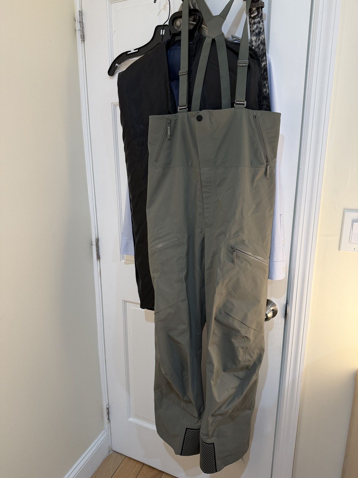 Arc'teryx Arcteryx Rush Bib Size US 32 / EU 48 - 2 Thumbnail