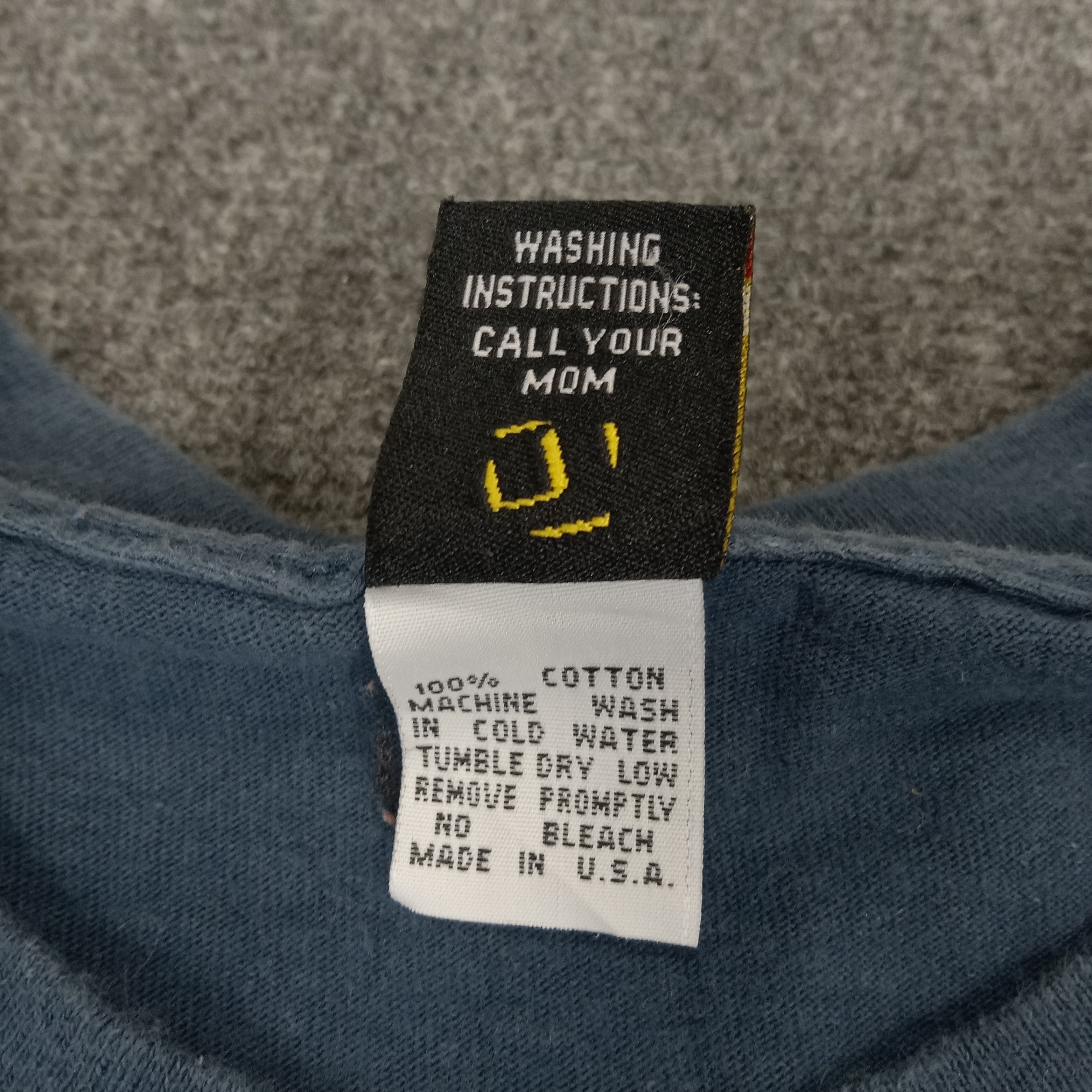 Vintage Duffs Precision Engineered Footwear Tshirt Size US L / EU 52-54 / 3 - 4 Thumbnail