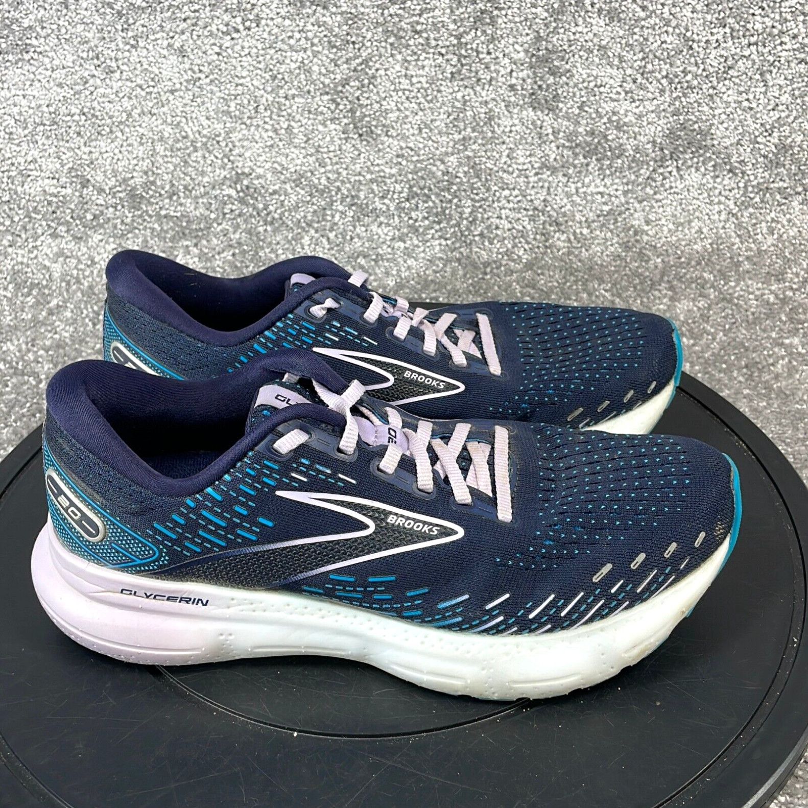 image of Brooks Shoes Women's Size 9.5 B Glycerin 20 Lace Up Running Sneaker Blue in White