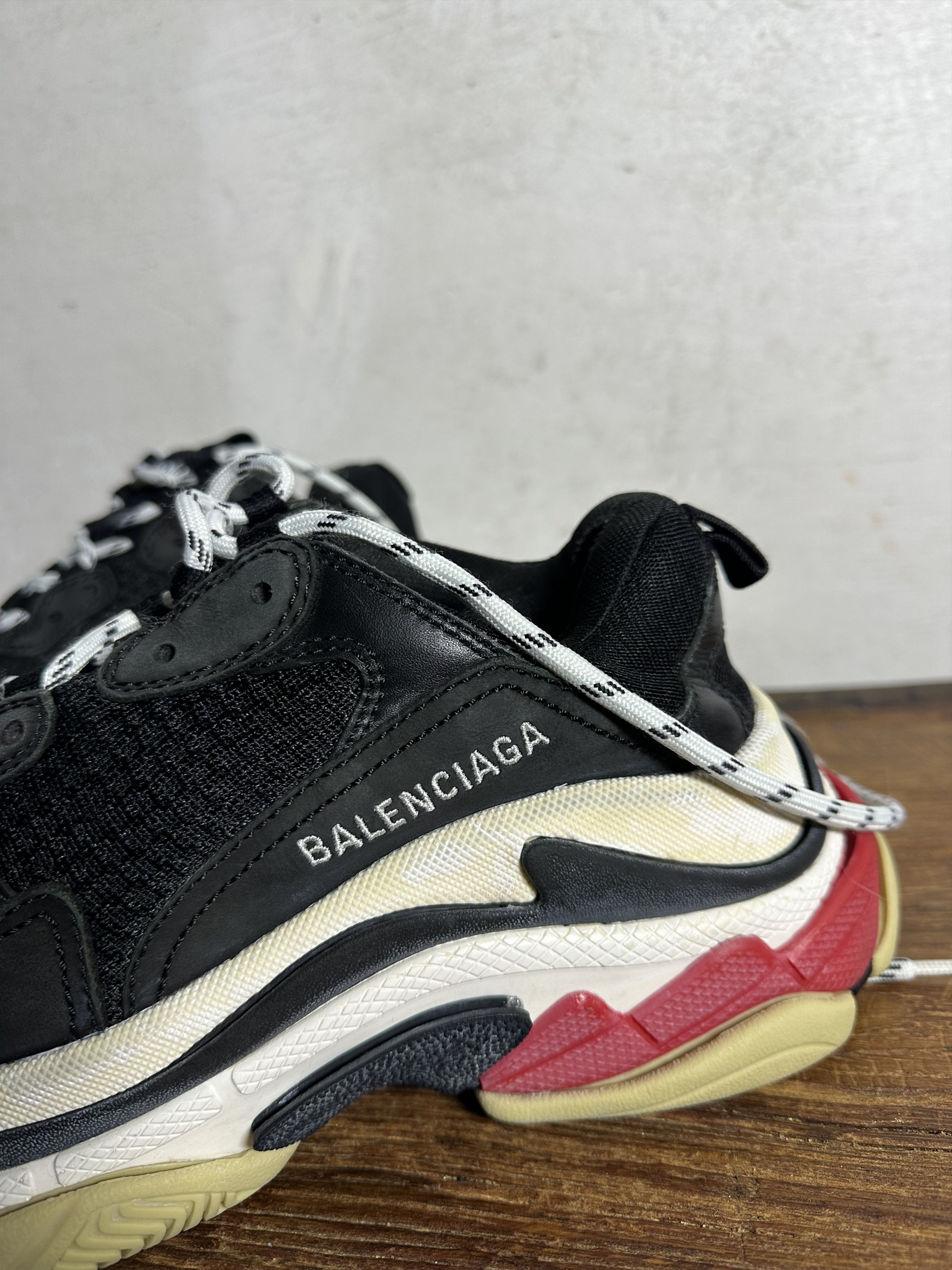 Balenciaga Balenciaga Triple S Black Red White Size US 8 / IT 38 - 8 Thumbnail
