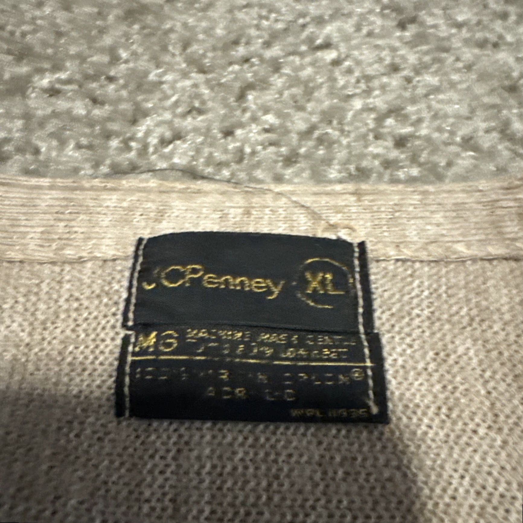 JCPenney VINTAGE J. C. Penney Cardigan XL Men Beige Acrylic Knit Oatmeal 1970s Sweater Size US XL / EU 56 / 4 - 4 Thumbnail