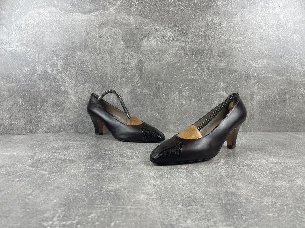 Salvatore Ferragamo Salvatore Ferragamo Brown Dress / Couture Leather Shoes Size US 7.5 / IT 37.5 - 3 Thumbnail