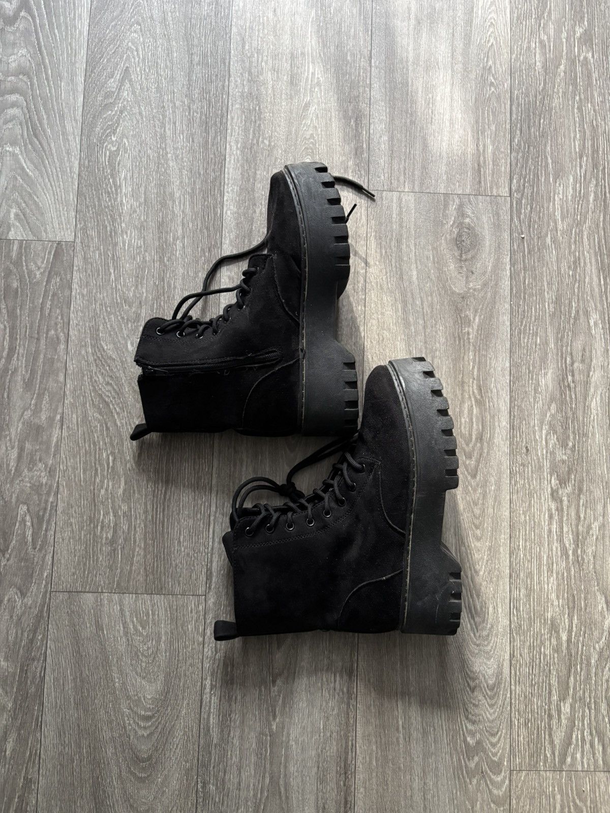 Rogue Rouge Black Suede platform boots Size US 10.5 / IT 40.5 - 1 Thumbnail