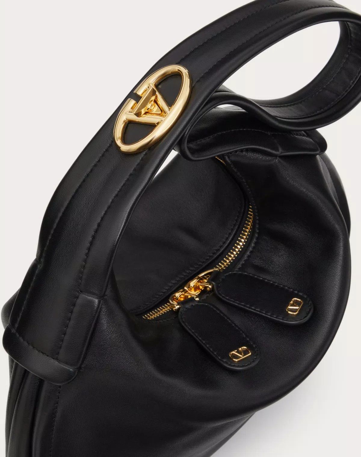 Valentino oc11z0725 Size:OS/ Small Go-Hobo Bag in Black Size ONE SIZE - 7 Thumbnail