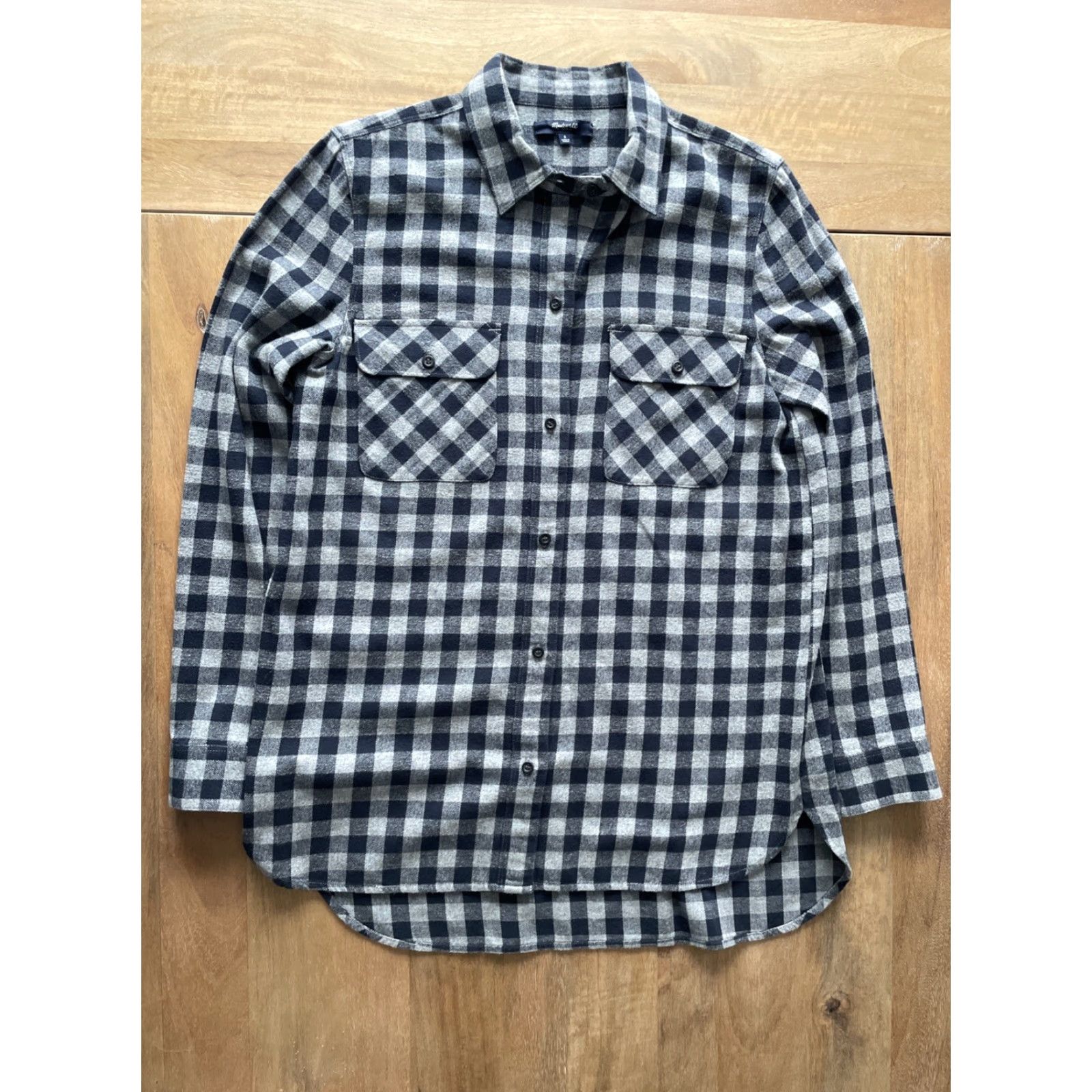 Madewell Madewell Shirt Women Size S Blue/Gray Buffalo Check Plaid Button-Up Long Sleeve Casual Workwear Petite? (keep as is) Size S / US 4 / IT 40 - 2 Thumbnail