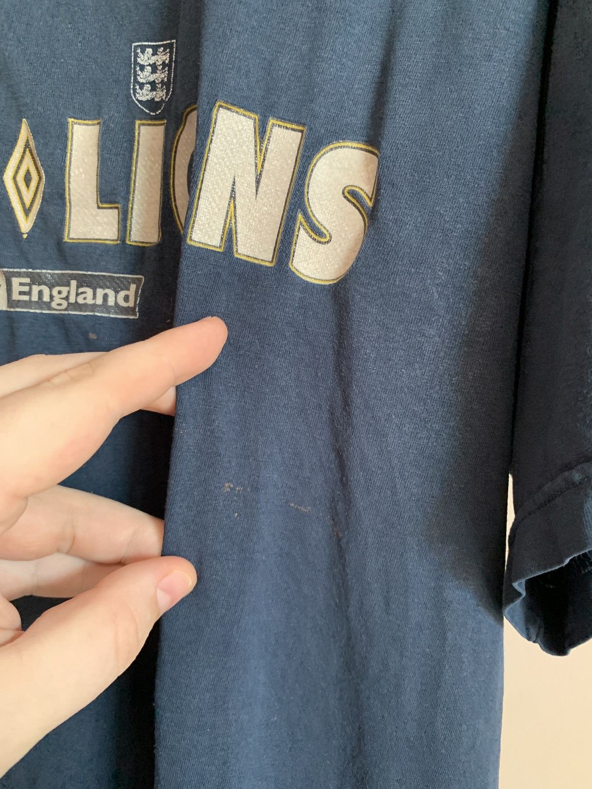 Vintage England Vintage 90s Football Umbro T Shirt Retro Size M Size US M / EU 48-50 / 2 - 10 Thumbnail