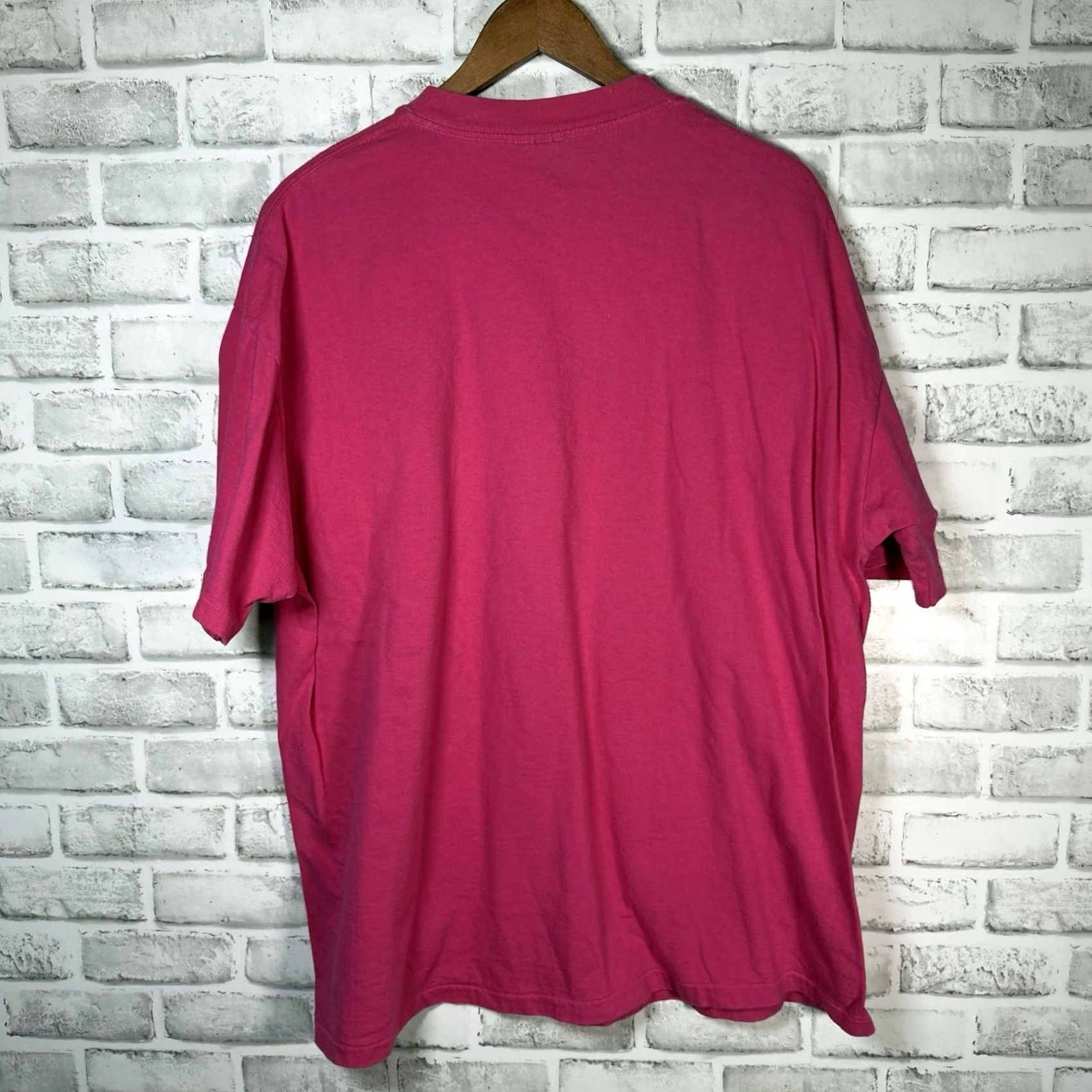 Vintage VINTAGE Oneita Hermosa Beach Pink Pocket Tee Mens XXL USA SINGLE STITCH T-Shirt Pocket Pink USA Mens 2XL Ladies? Size US XXL / EU 58 / 5 - 5 Thumbnail