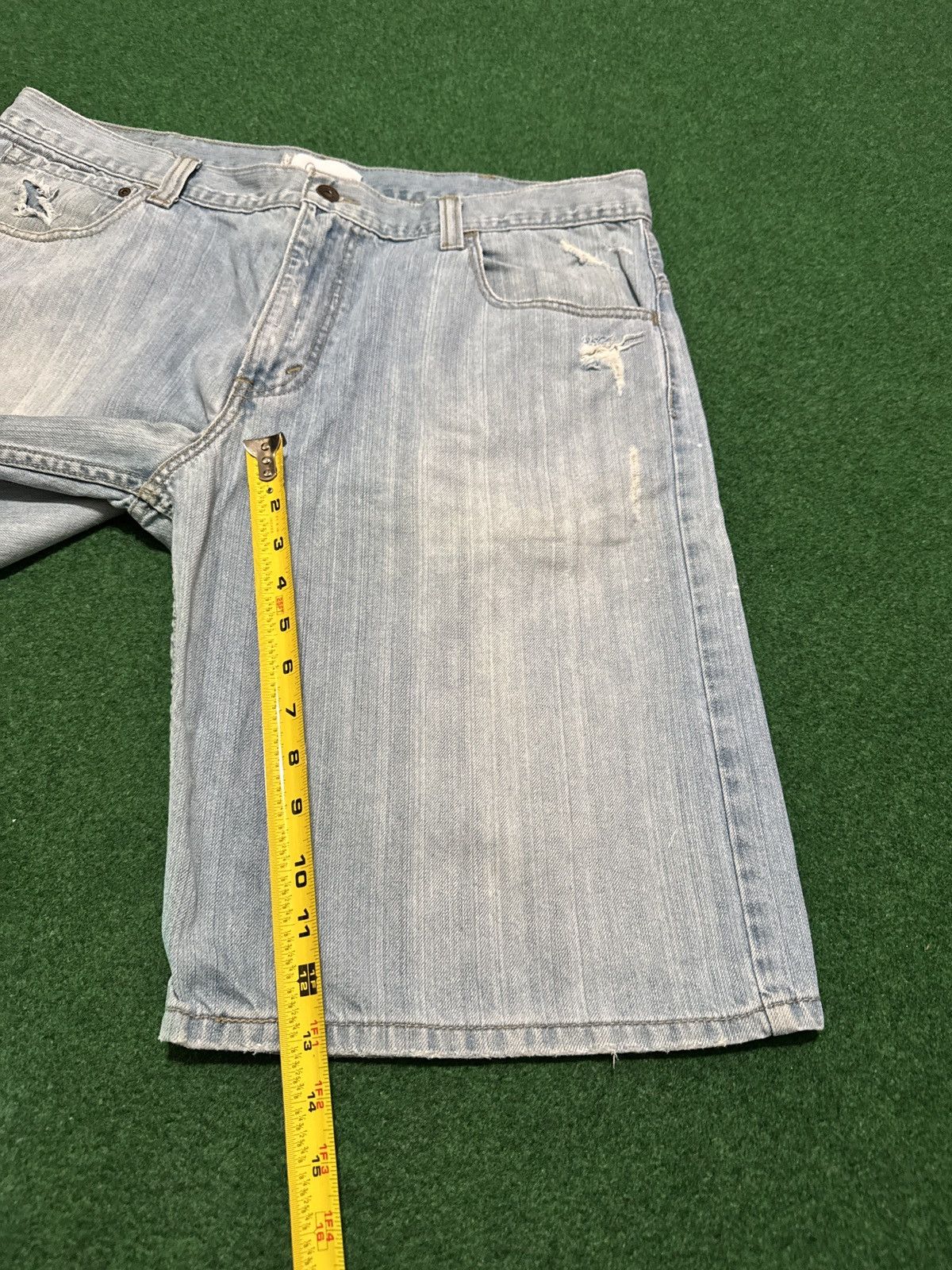 Levi's Vintage Clothing Levi’s Silvertab Baggy Jorts Grunge 40 13” Denim Shorts Size US 40 / EU 56 - 6 Thumbnail