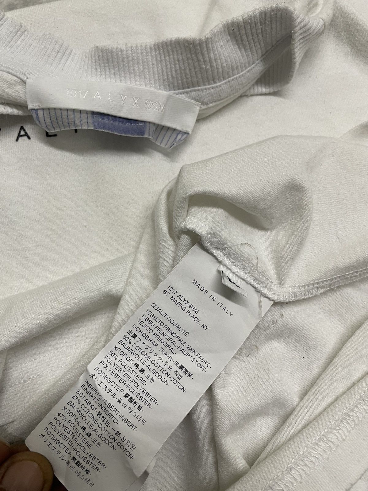 1017 ALYX 9SM 1017 ALYX 9SM VISUAL TEES Size US M / EU 48-50 / 2 - 6 Thumbnail